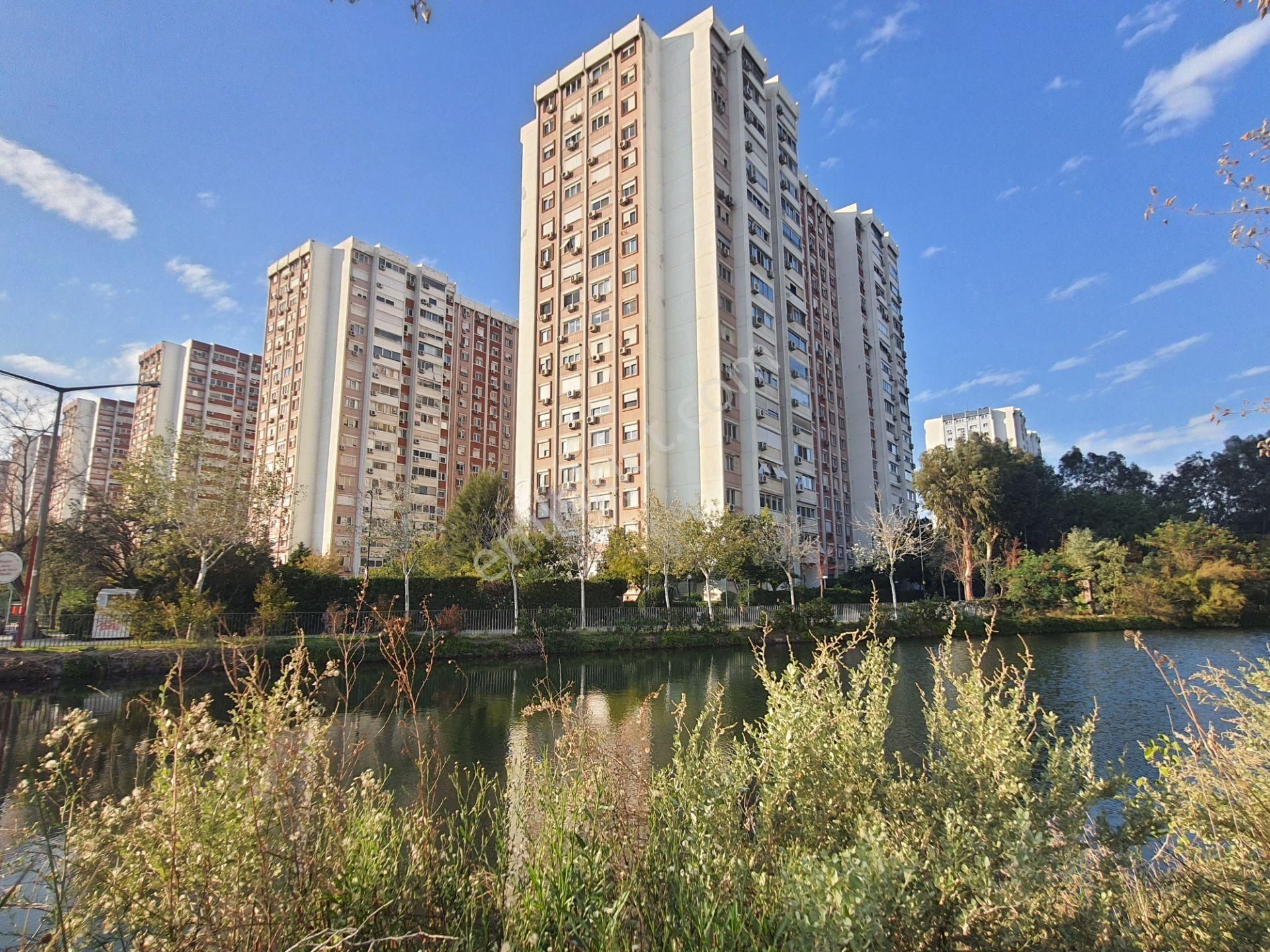 Mavişehir 1. Etap Pamukkale Deniz Manzaralı 4+1 Satılık Daire