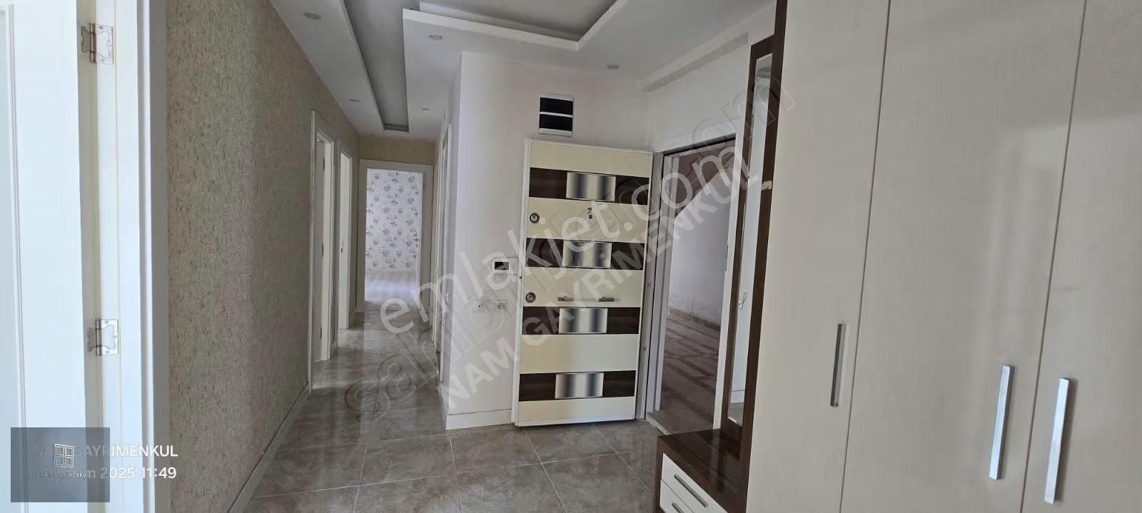 Arpaçsakarlar Mahallesi 3+1 Yüksek Giriş Kat Kiralık Daire - Görsel 24