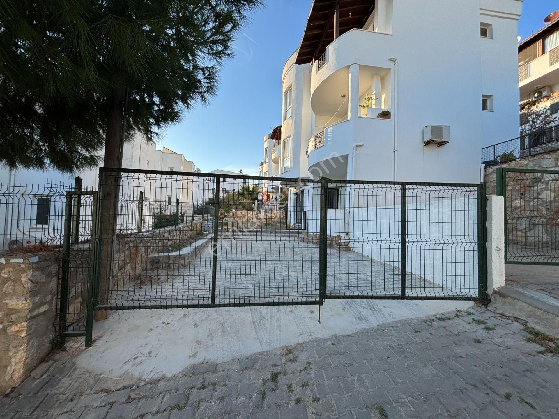 Bodrum-konacıkta Satılık Bahçe Katı, Bahçeli, Otoparklı Daire - Görsel 2