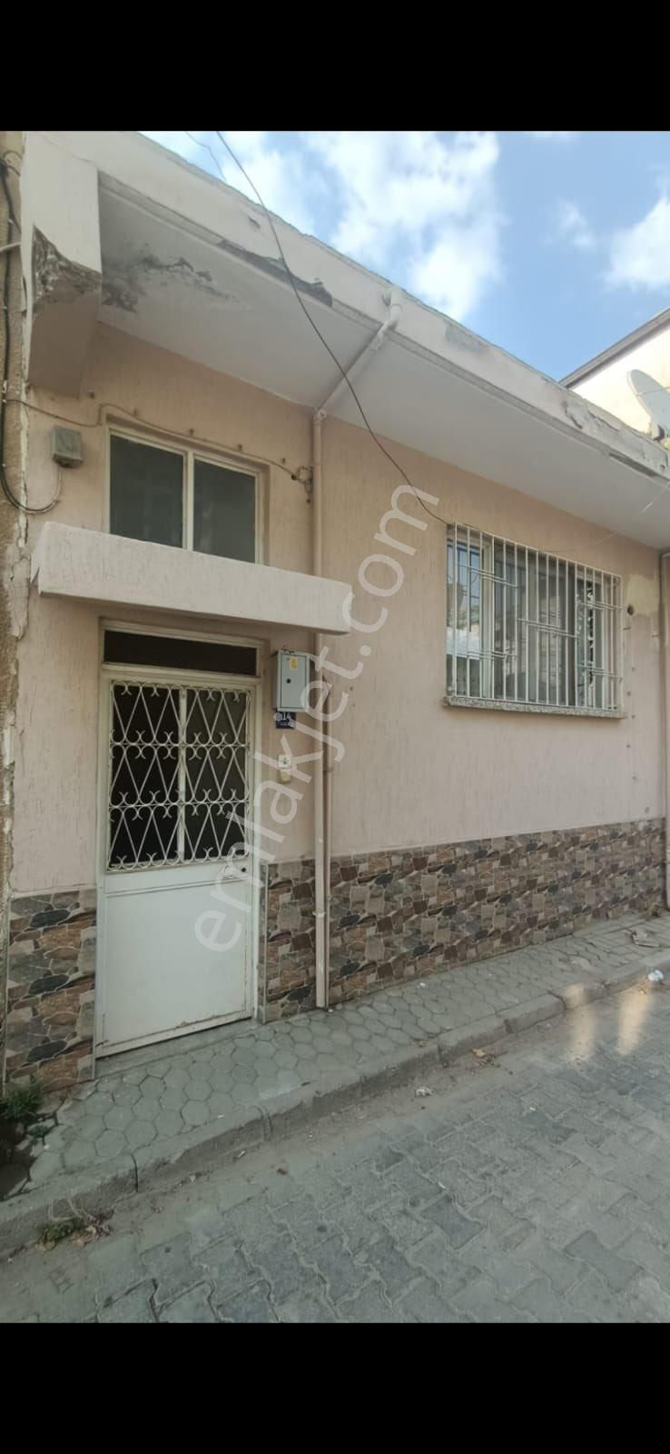 Miray Emlaktan Yenipazar Merkezde Satılık Müstakil Ev