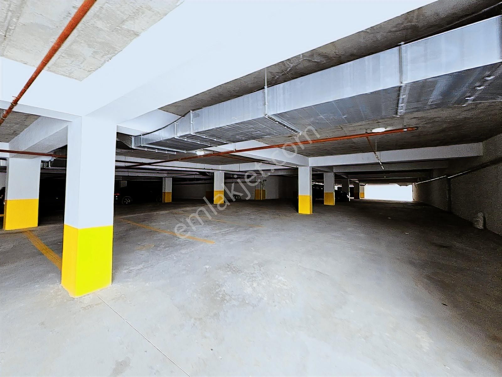 Susuz Mahallesinde Site İçi Modern Tasarımlı Ara Kat Satılık 4+1 - Görsel 32