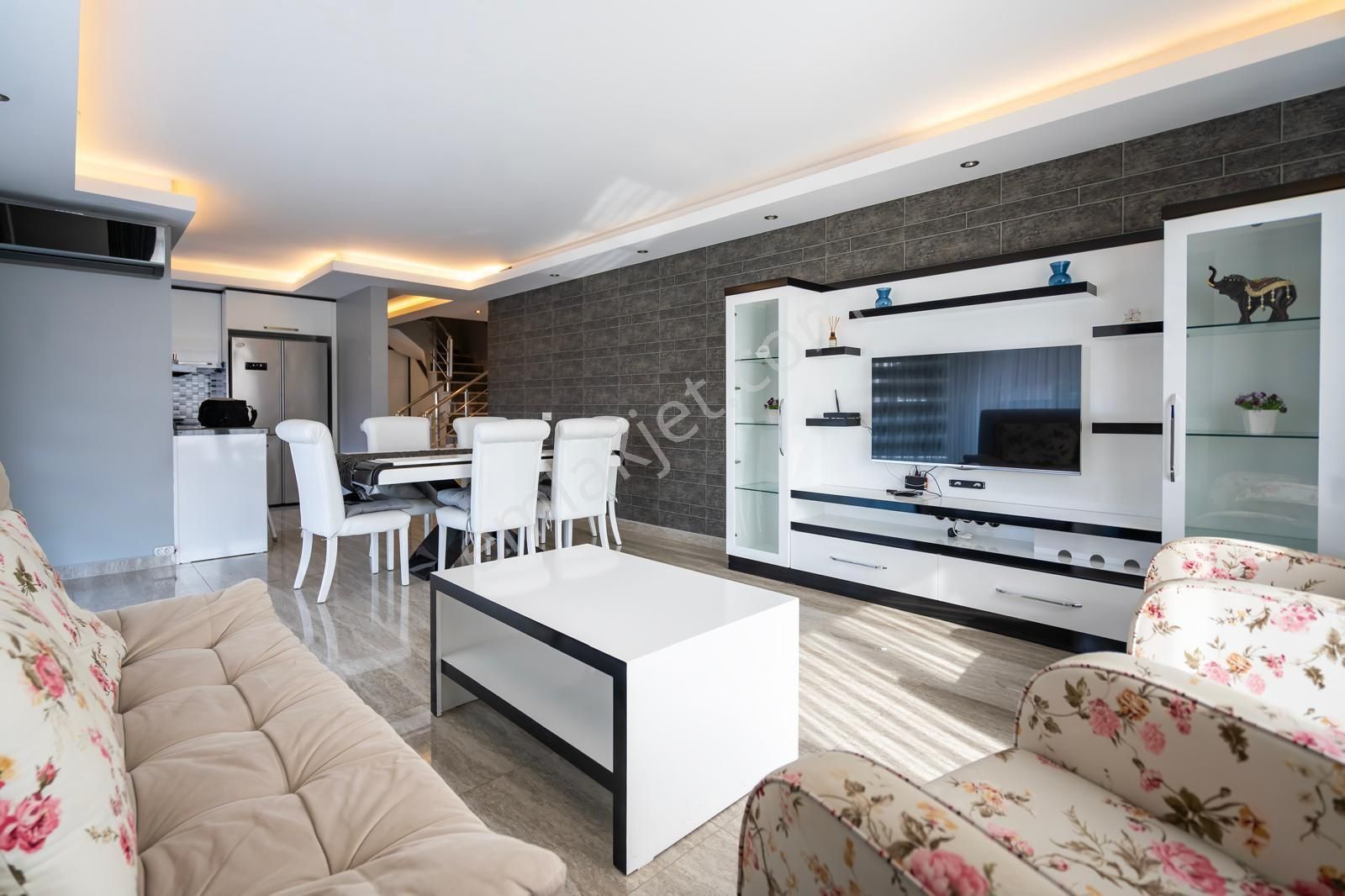 Alanya Oba Lüks Konsept Satılık 4+1 Dubleks Daire - Görsel 3