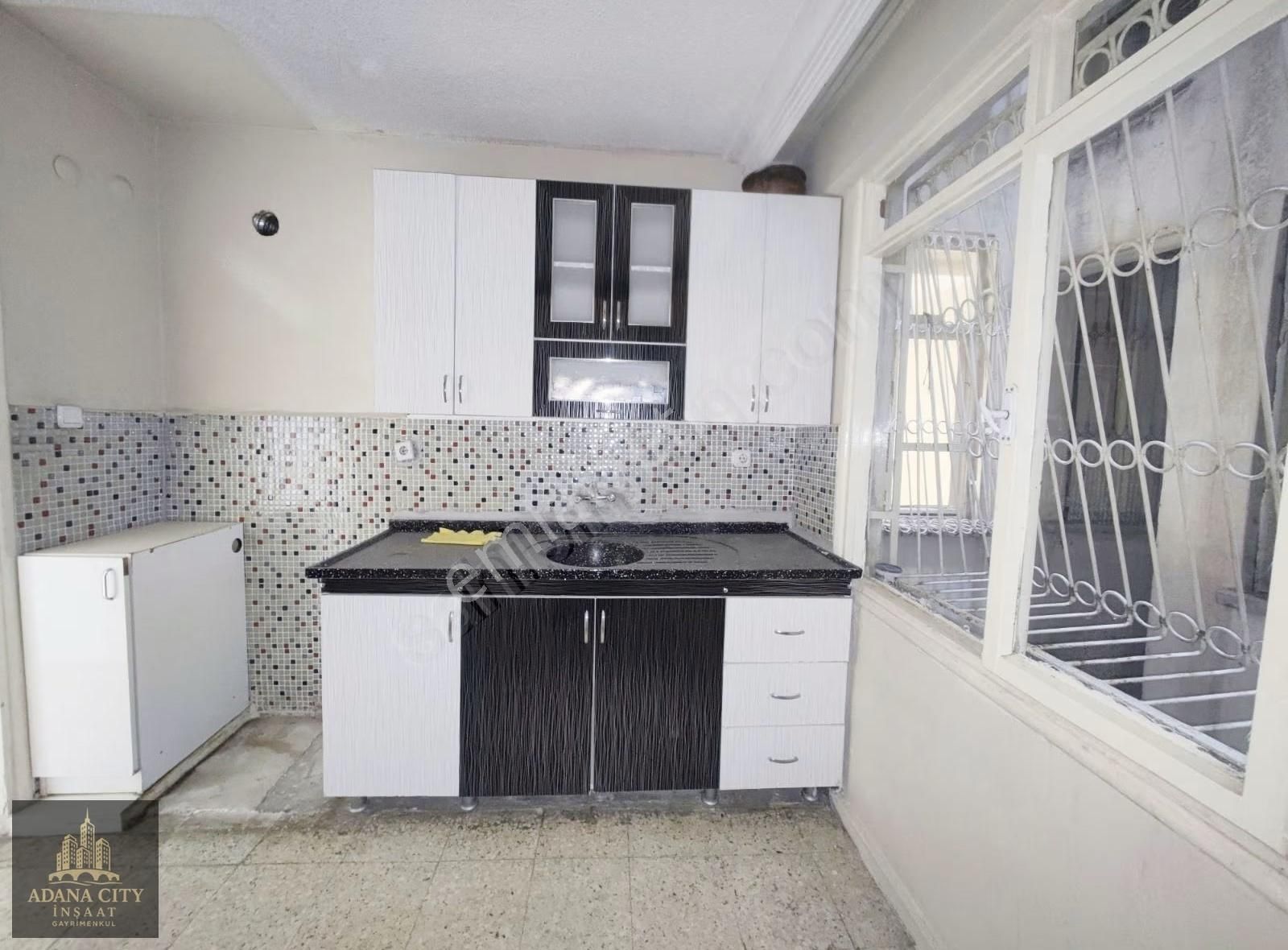 Mavi Blv'da 3+1+k.mtfk Asansörlü Geniş Cazip Kaçmaz Daire - Görsel 9