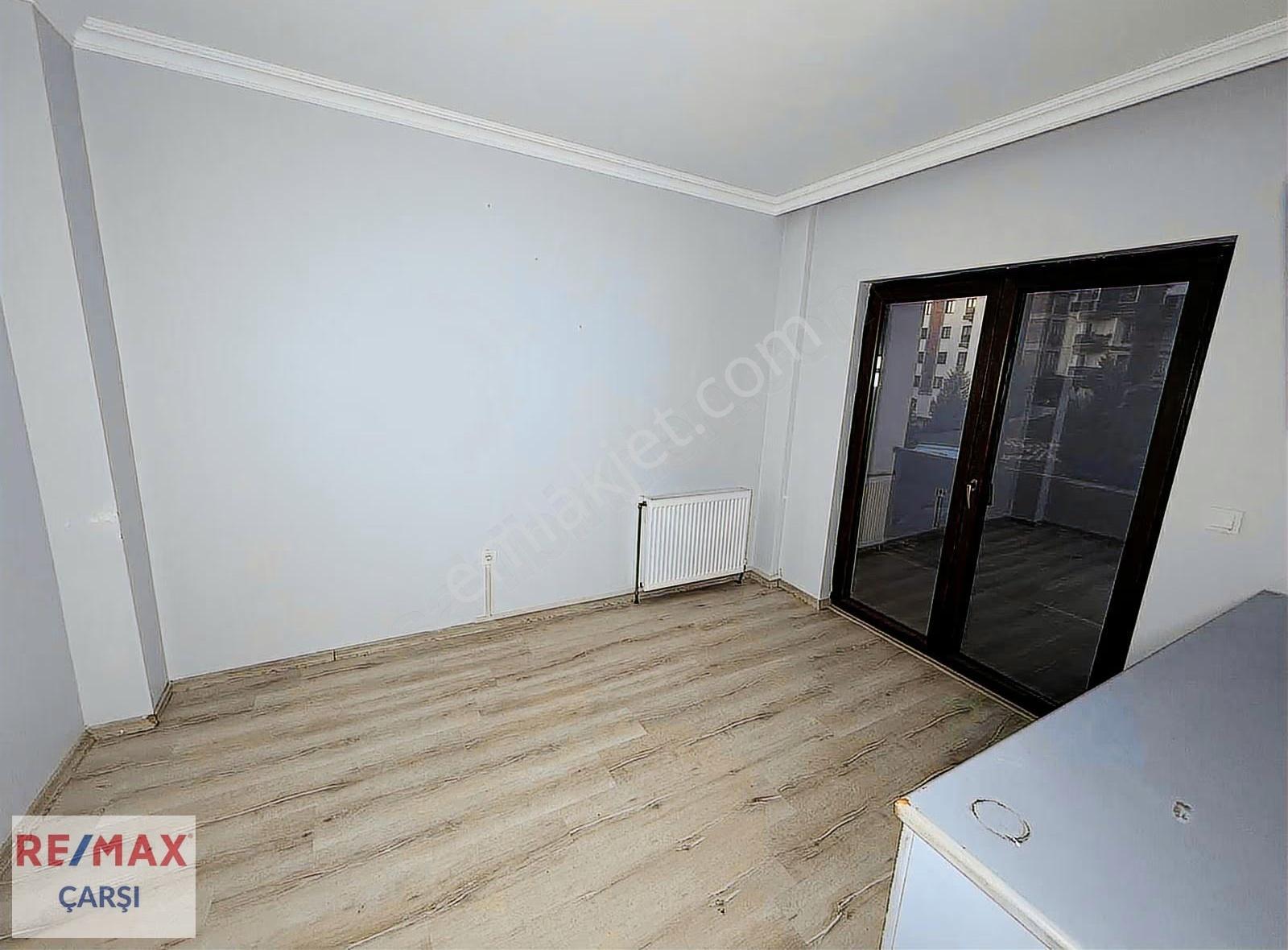 Başiskele Üstpark Yuvacık Sitesinde Kusursuz 4+1 Satılık Daire - Görsel 9