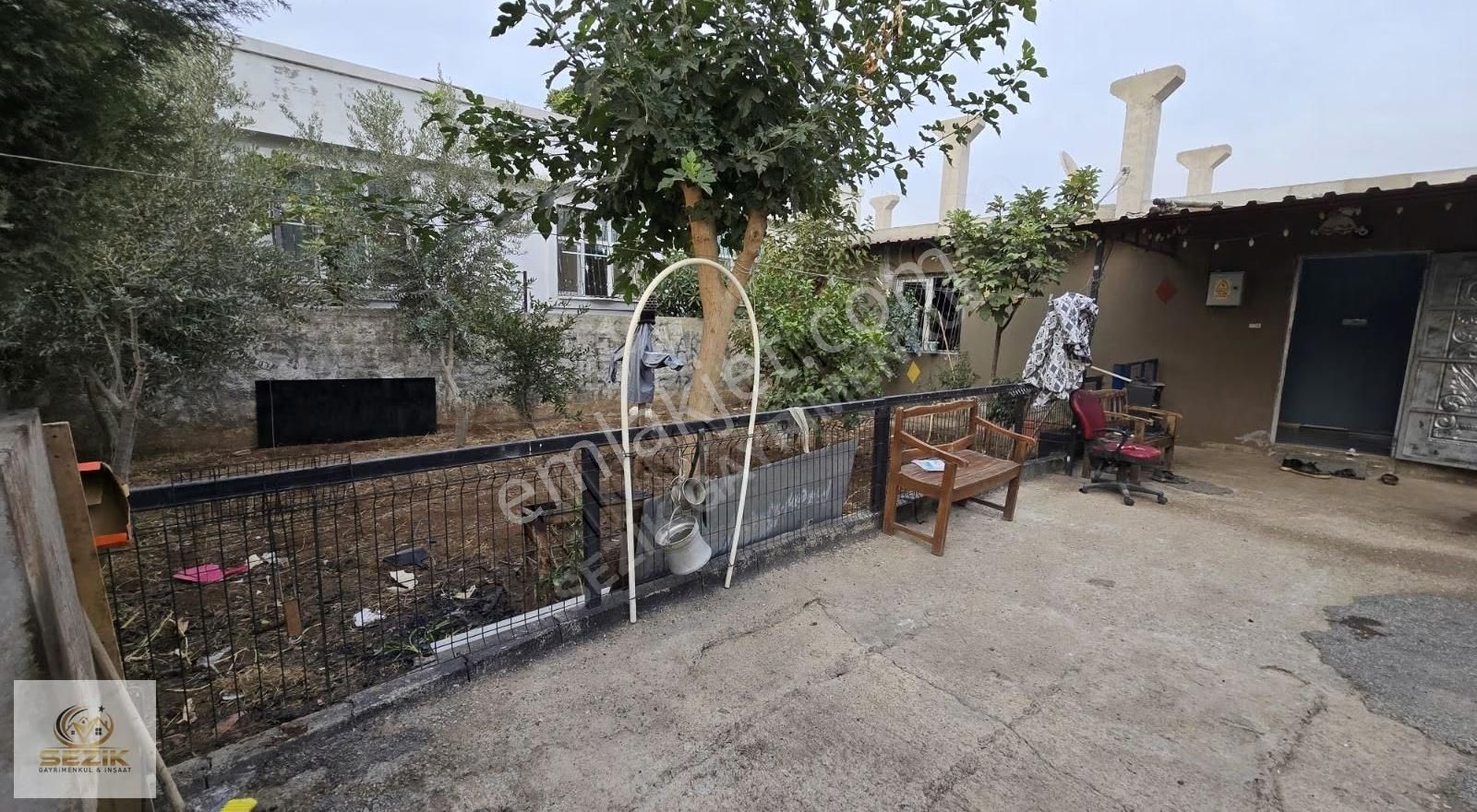 Acil Satılık 260 Mt2 Arsa İçinde Çok Uygun Tek Katlı Müstakil Ev