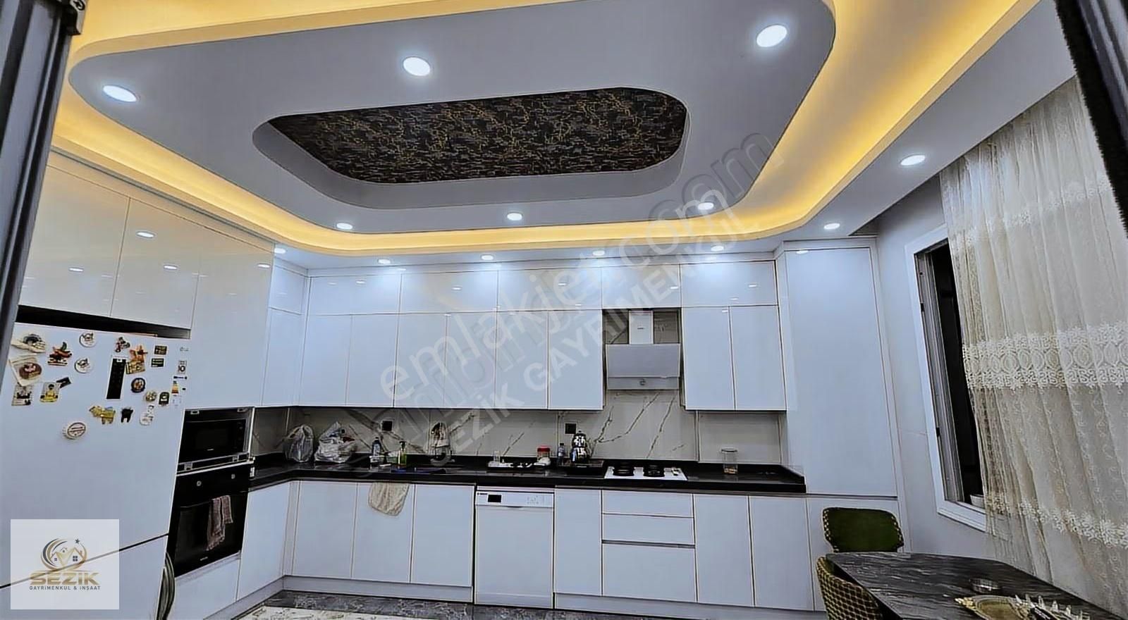 Uçakalanı Yeni Yerleşim'de Sıfır Ultralüx 2 Katlı Müstakil Ev - Görsel 17