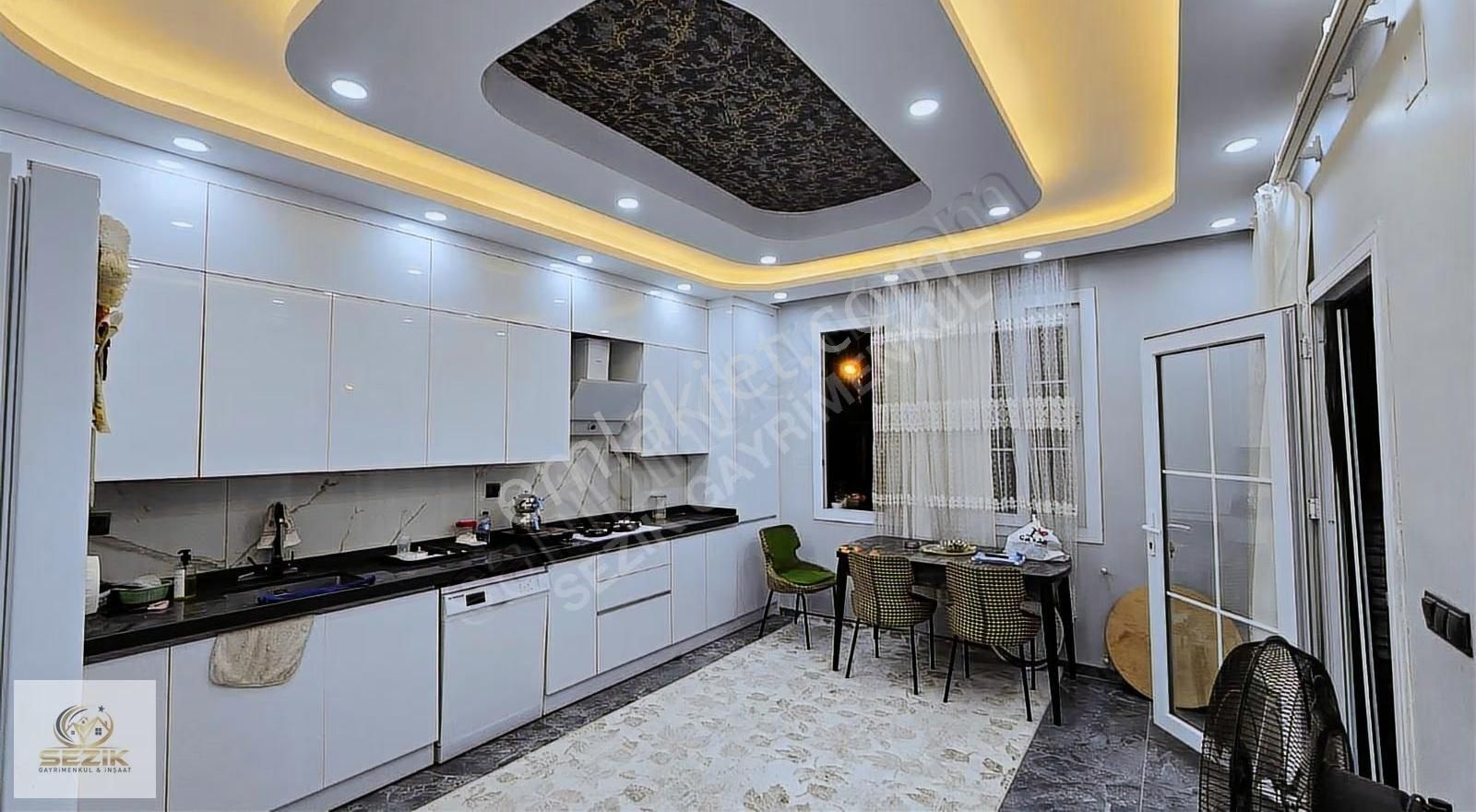 Uçakalanı Yeni Yerleşim'de Sıfır Ultralüx 2 Katlı Müstakil Ev - Görsel 14