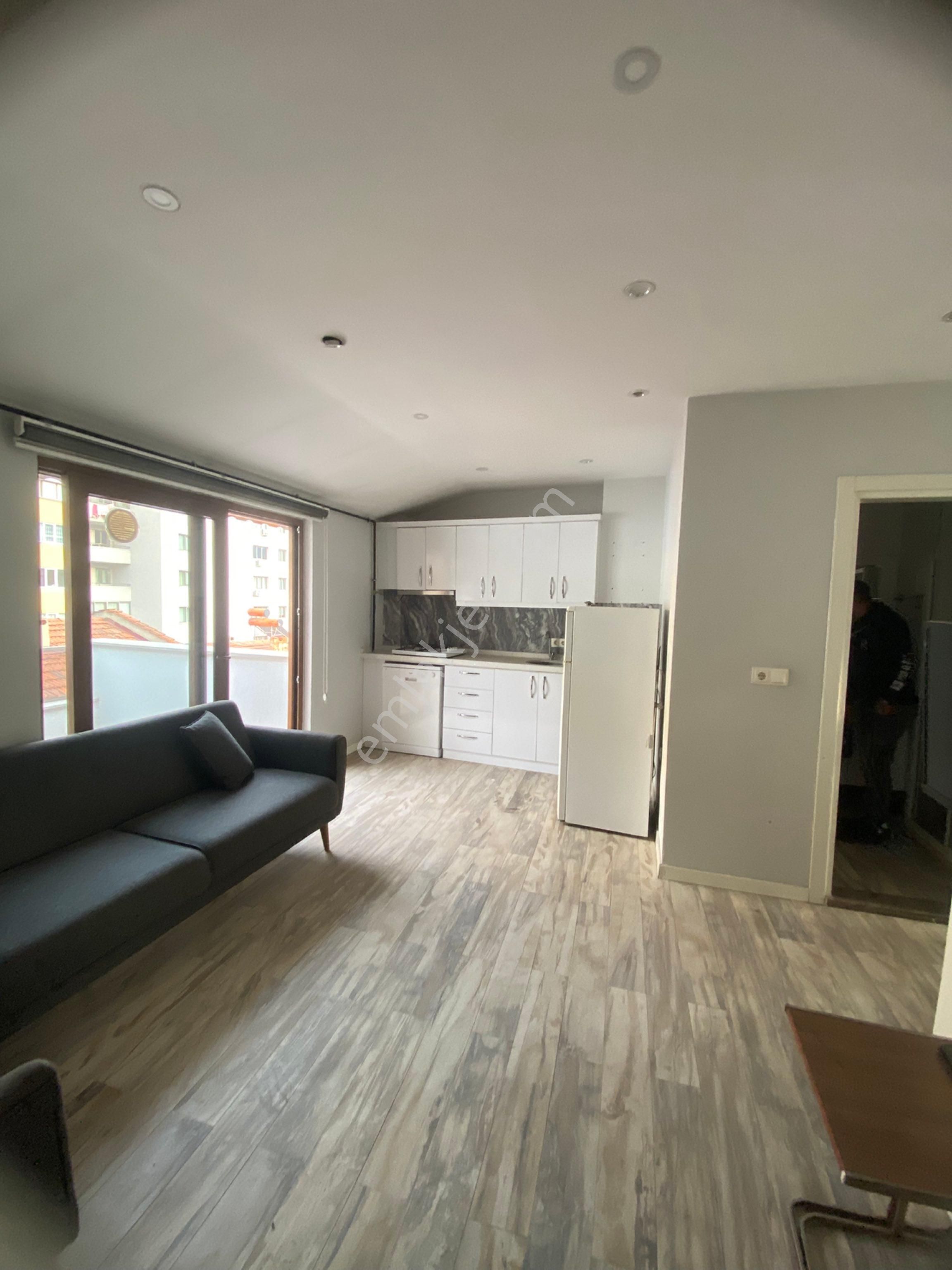 Satılık Apart Eşyalı 1 + 1 Doğalgazlı Üç Katlı Binanın Üçüncü Katı - Görsel 10