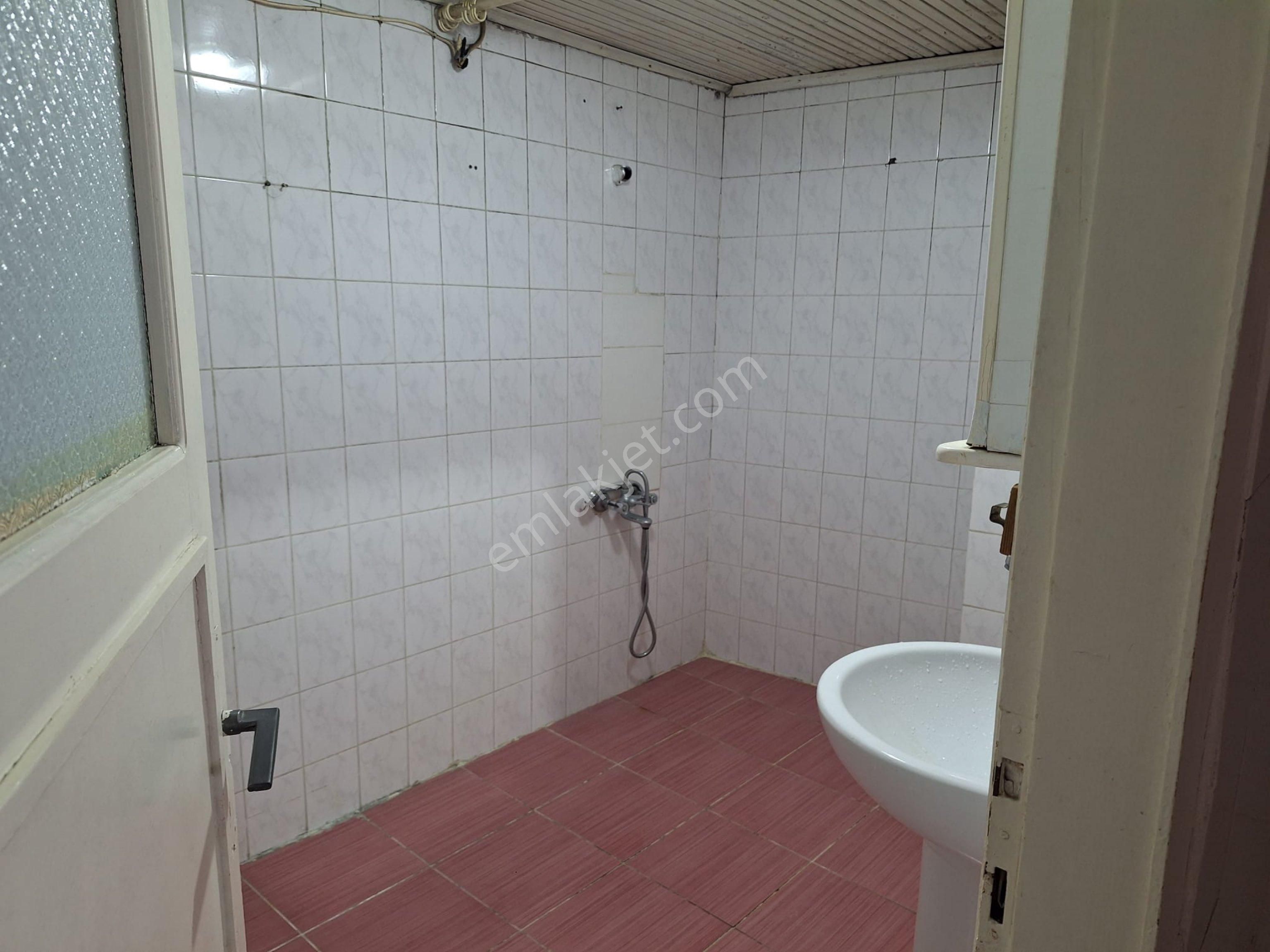 Sevgi Emlak’tan Satılık Çatı Katı 2+1 - Görsel 10