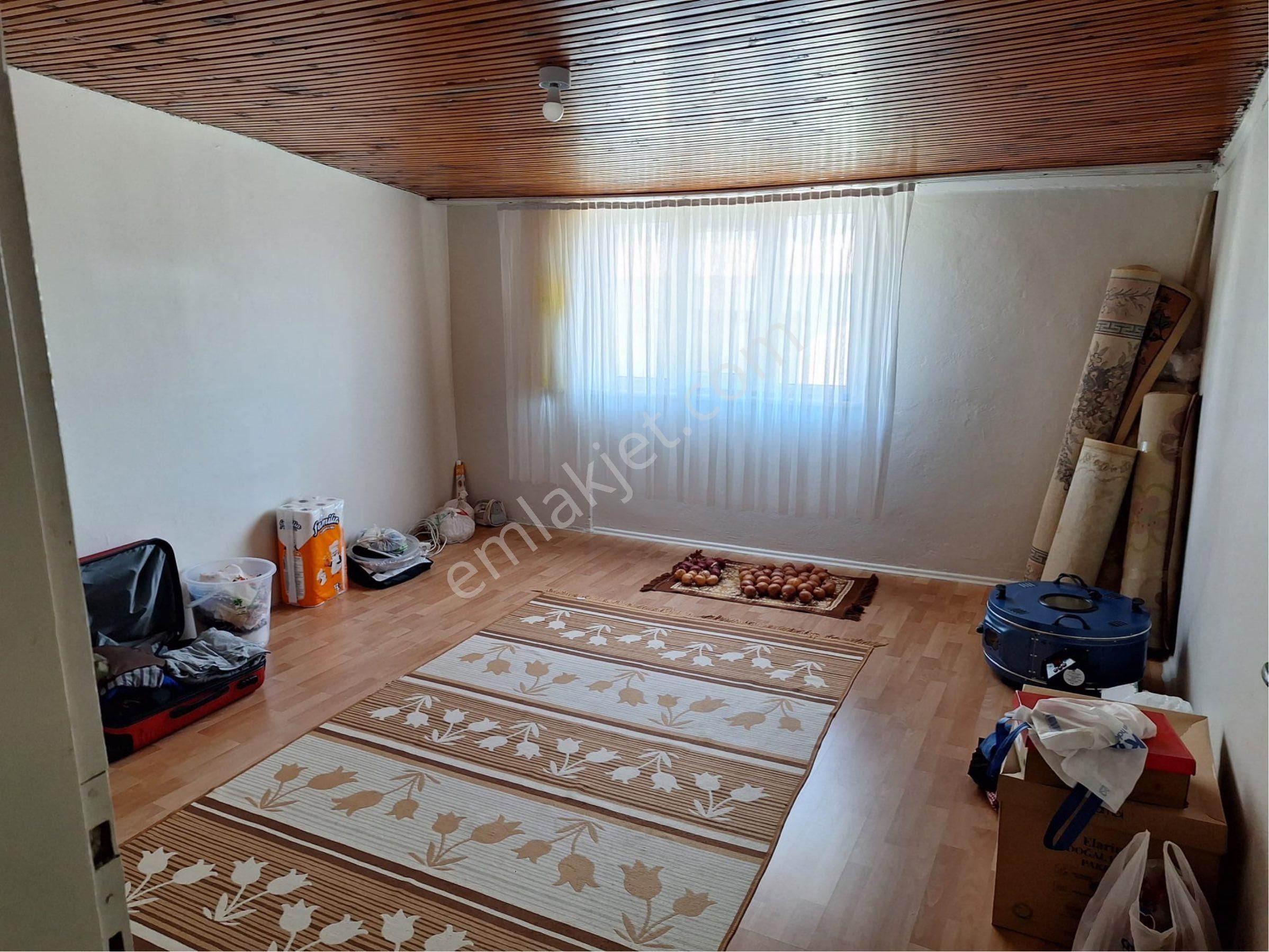 Sevgi Emlak’tan Satılık Çatı Katı 2+1 - Görsel 2