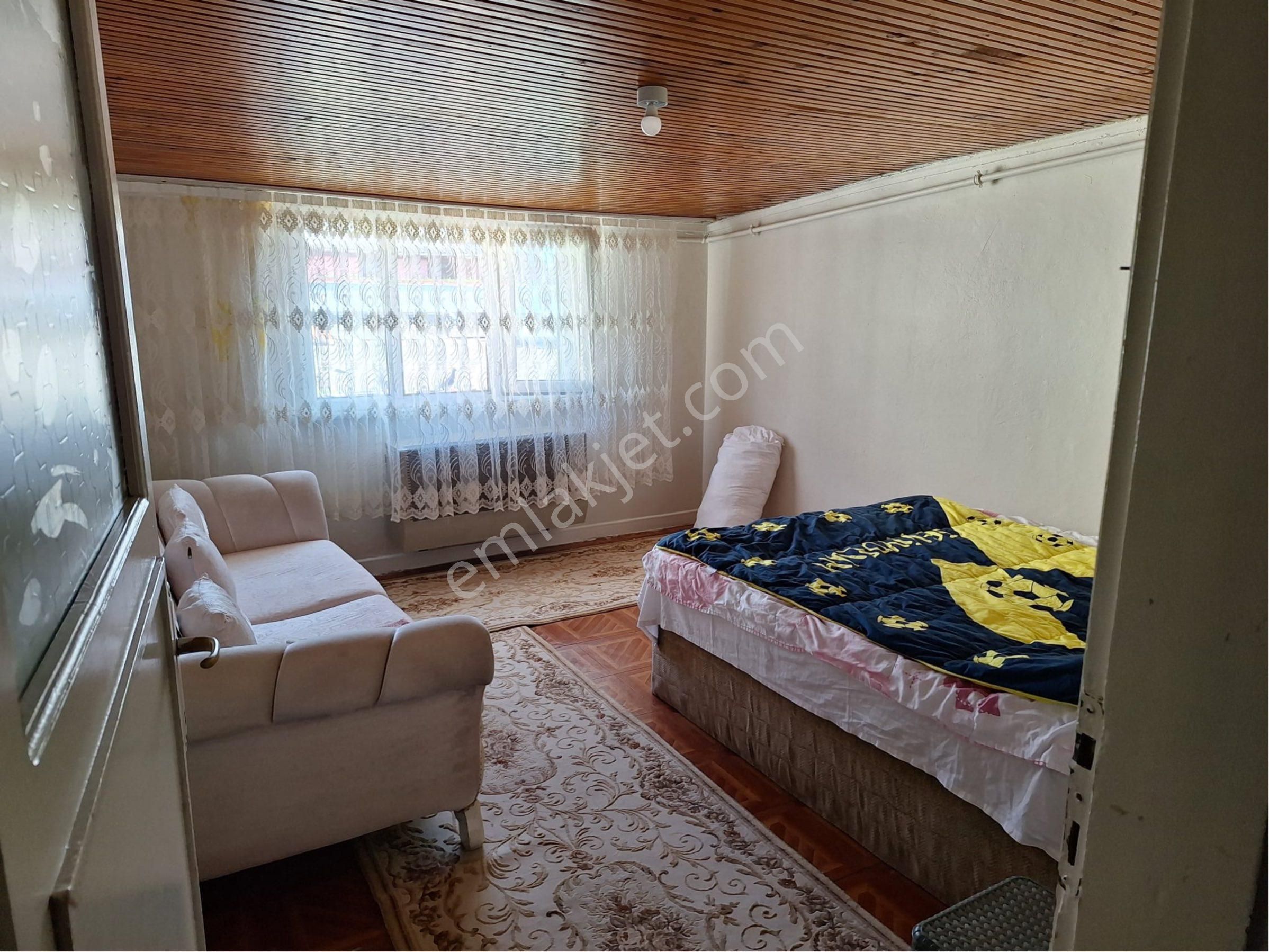 Sevgi Emlak’tan Satılık Çatı Katı 2+1