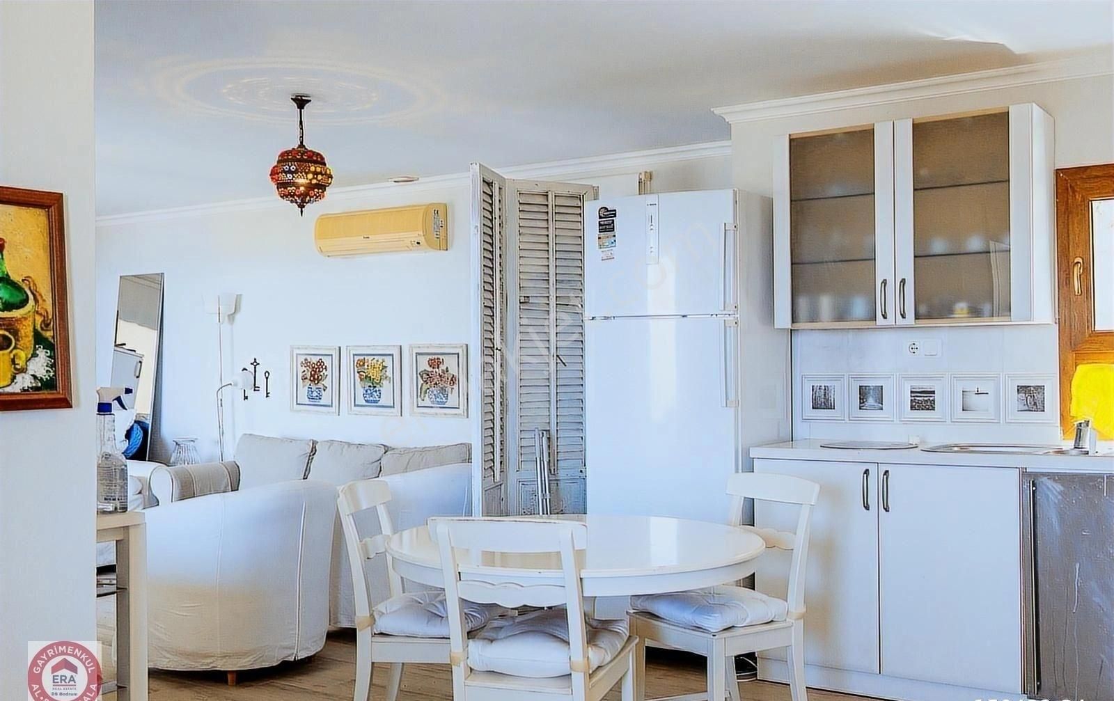 Bodrum'un En Prestijli Sitesi'nde 2 Plajlı,deniz Manzaralı Villa - Görsel 8