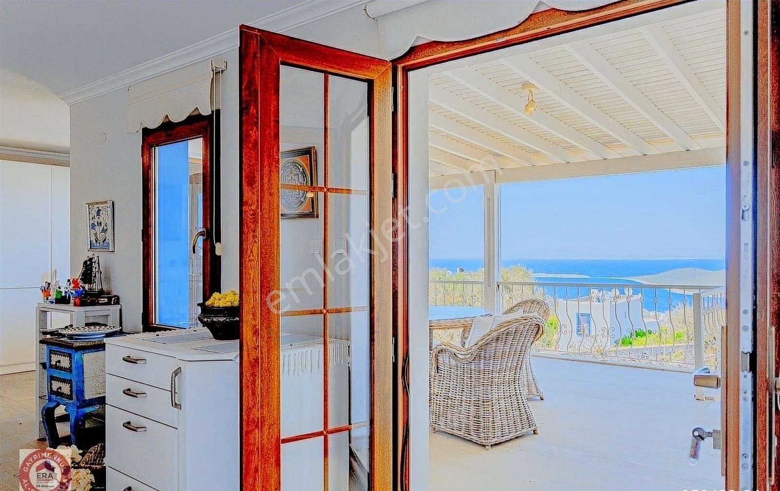 Bodrum'un En Prestijli Sitesi'nde 2 Plajlı,deniz Manzaralı Villa - Görsel 26