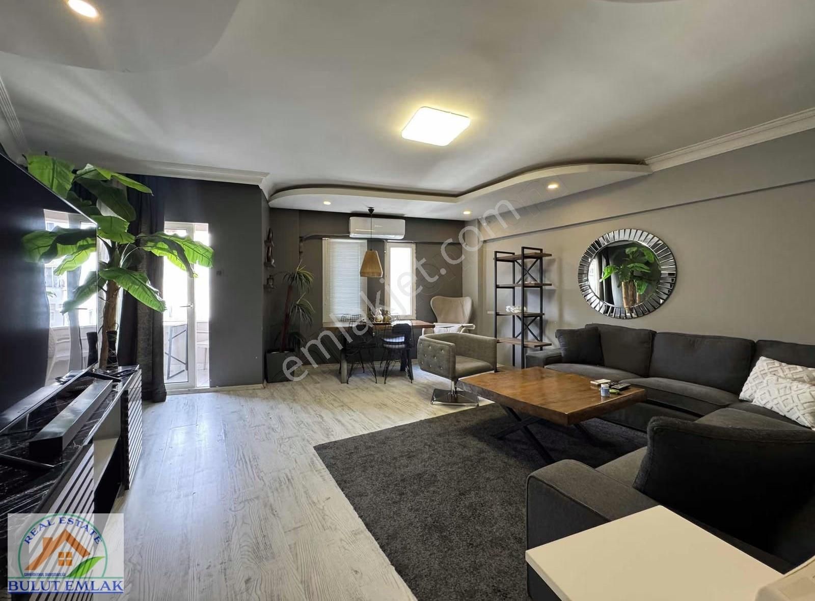 Bulut Emlak Marmaris Merkezde 2+1 Full Eşyalı Lüks Kiralık Daire