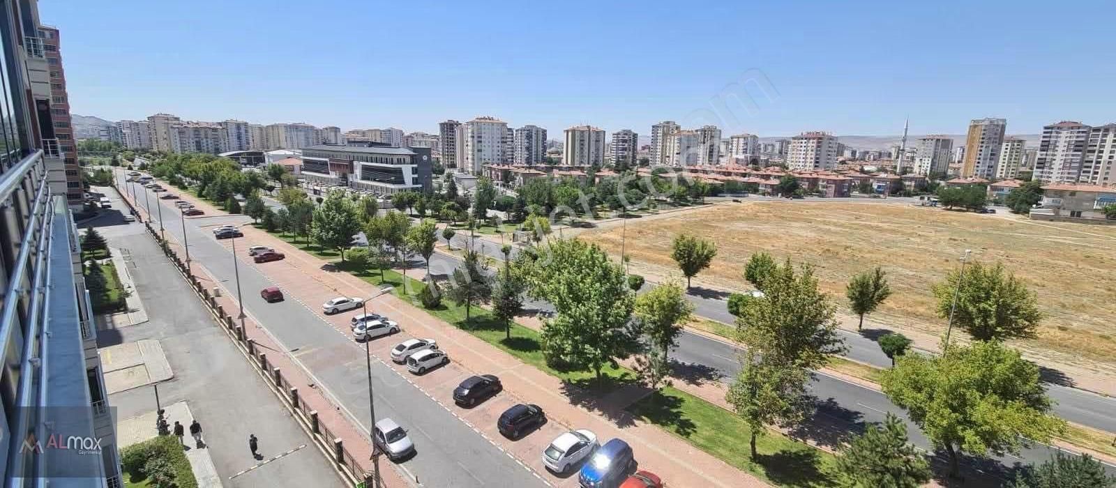 Sümer Mahallesi'nde 4 + 1 Ultra Lüks Daire - Görsel 9