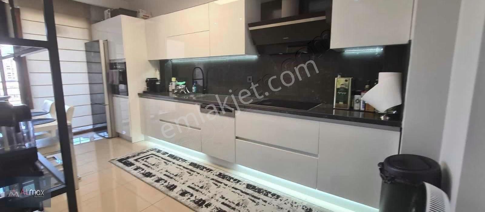 Sümer Mahallesi'nde 4 + 1 Ultra Lüks Daire - Görsel 6