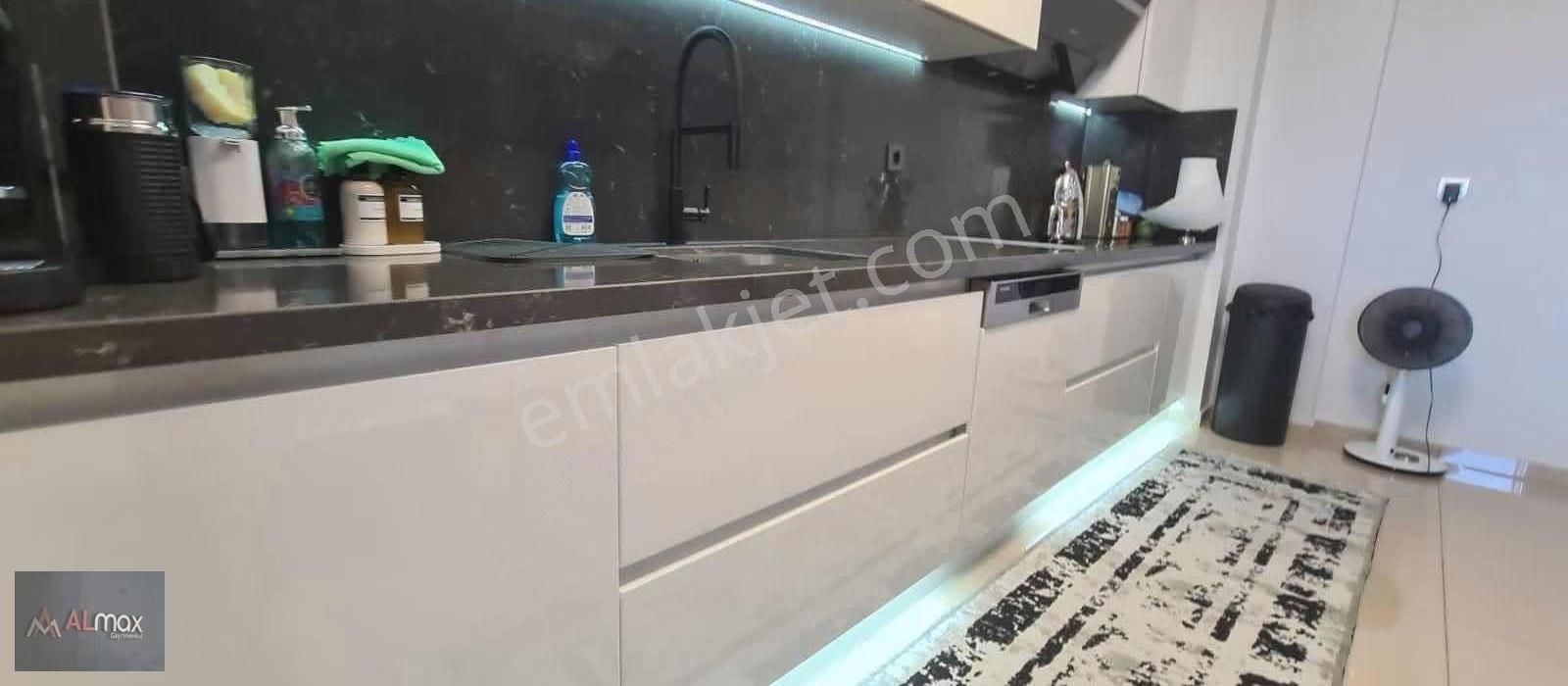 Sümer Mahallesi'nde 4 + 1 Ultra Lüks Daire