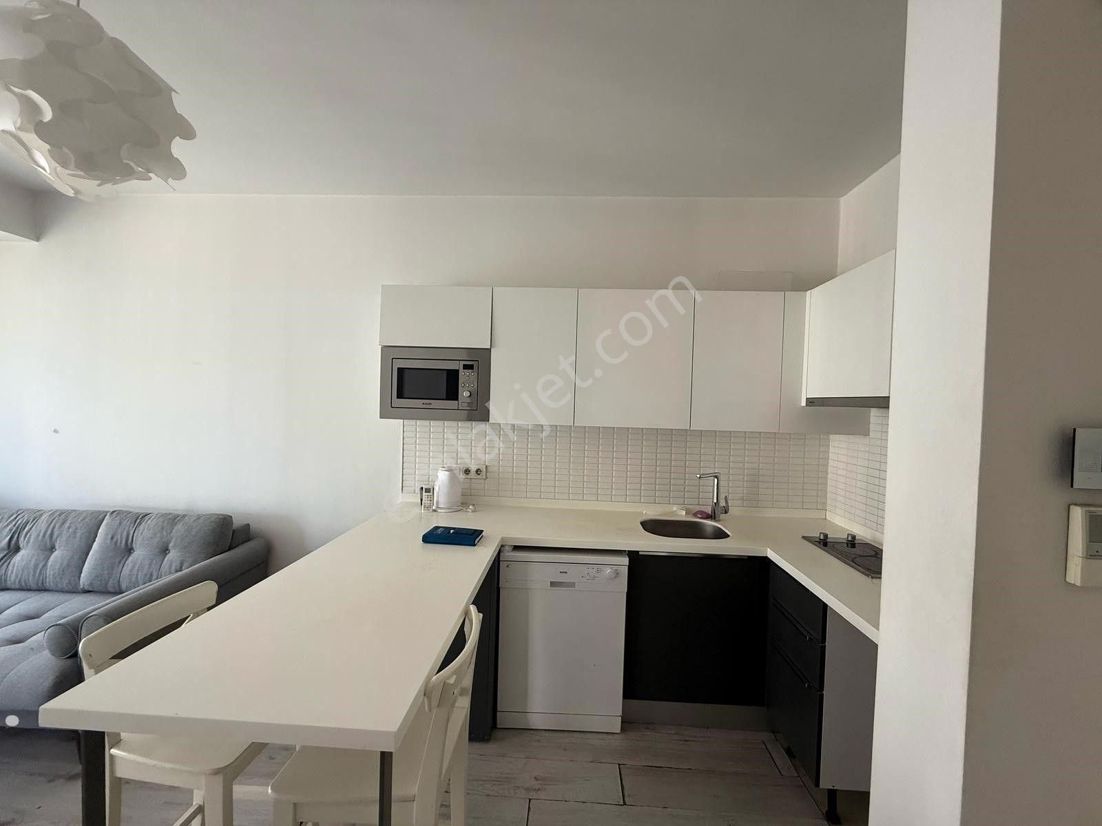 Bayraklı Ontan Rezidansta 1+1 Eşyalı Kiralık Daire - Görsel 18