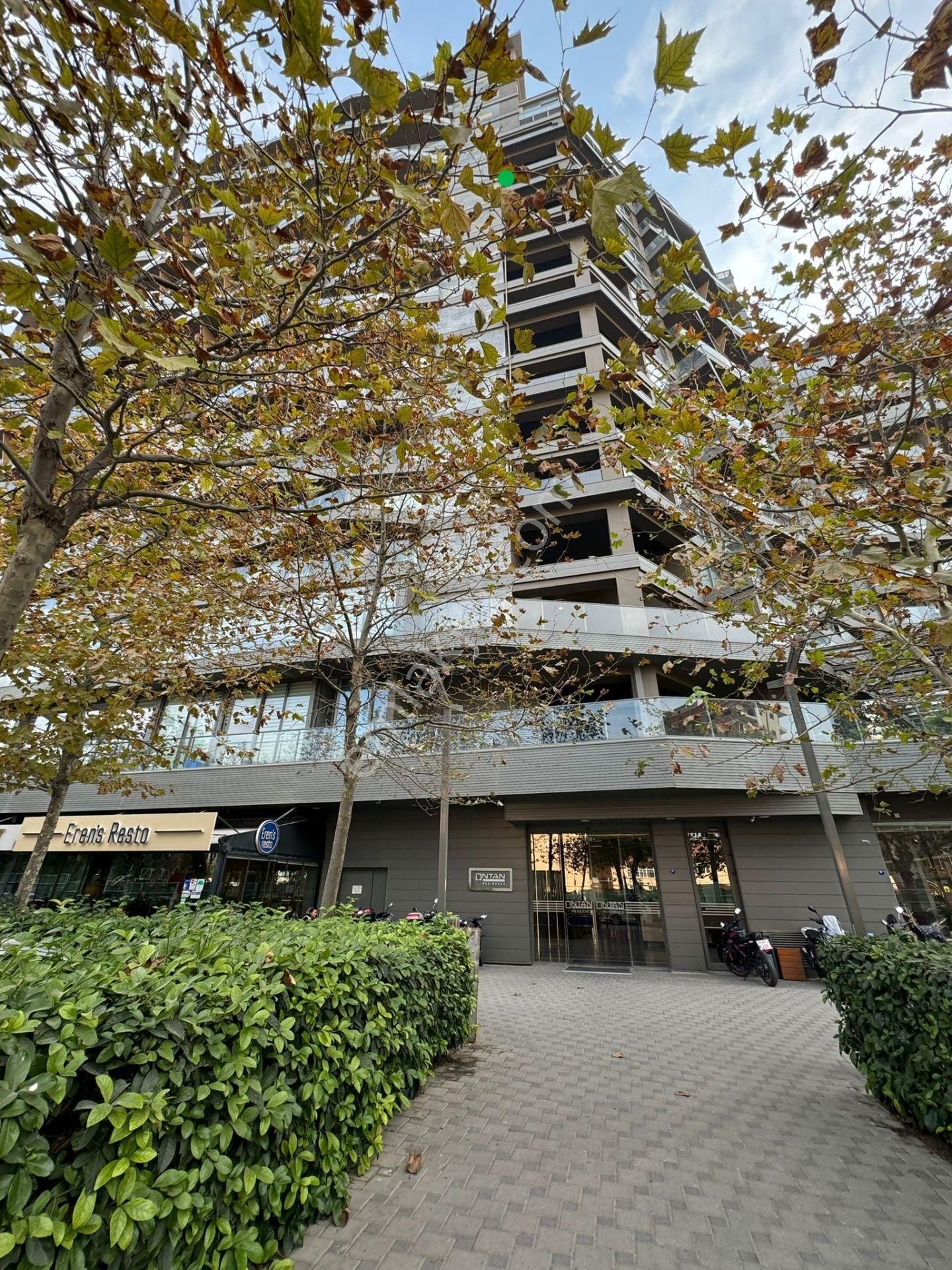 Bayraklı Ontan Rezidansta 1+1 Eşyalı Kiralık Daire - Görsel 27