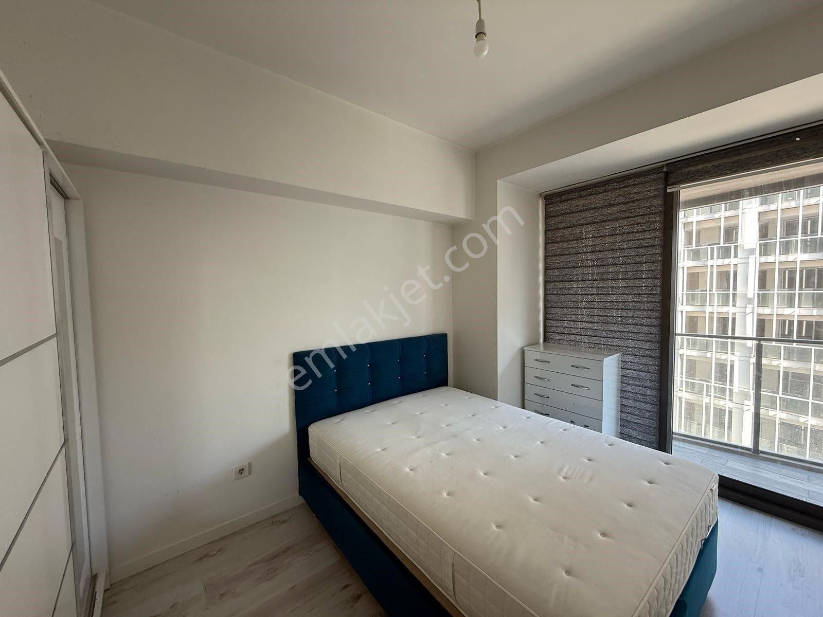 Bayraklı Ontan Rezidansta 1+1 Eşyalı Kiralık Daire - Görsel 21