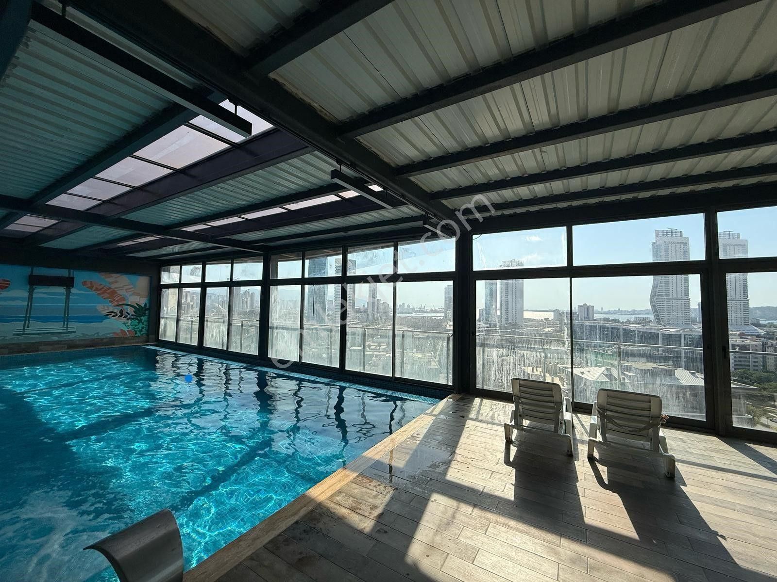 Bayraklı Ontan Rezidansta 1+1 Eşyalı Kiralık Daire - Görsel 5