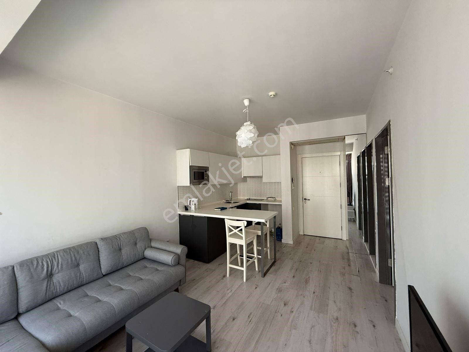 Bayraklı Ontan Rezidansta 1+1 Eşyalı Kiralık Daire - Görsel 14