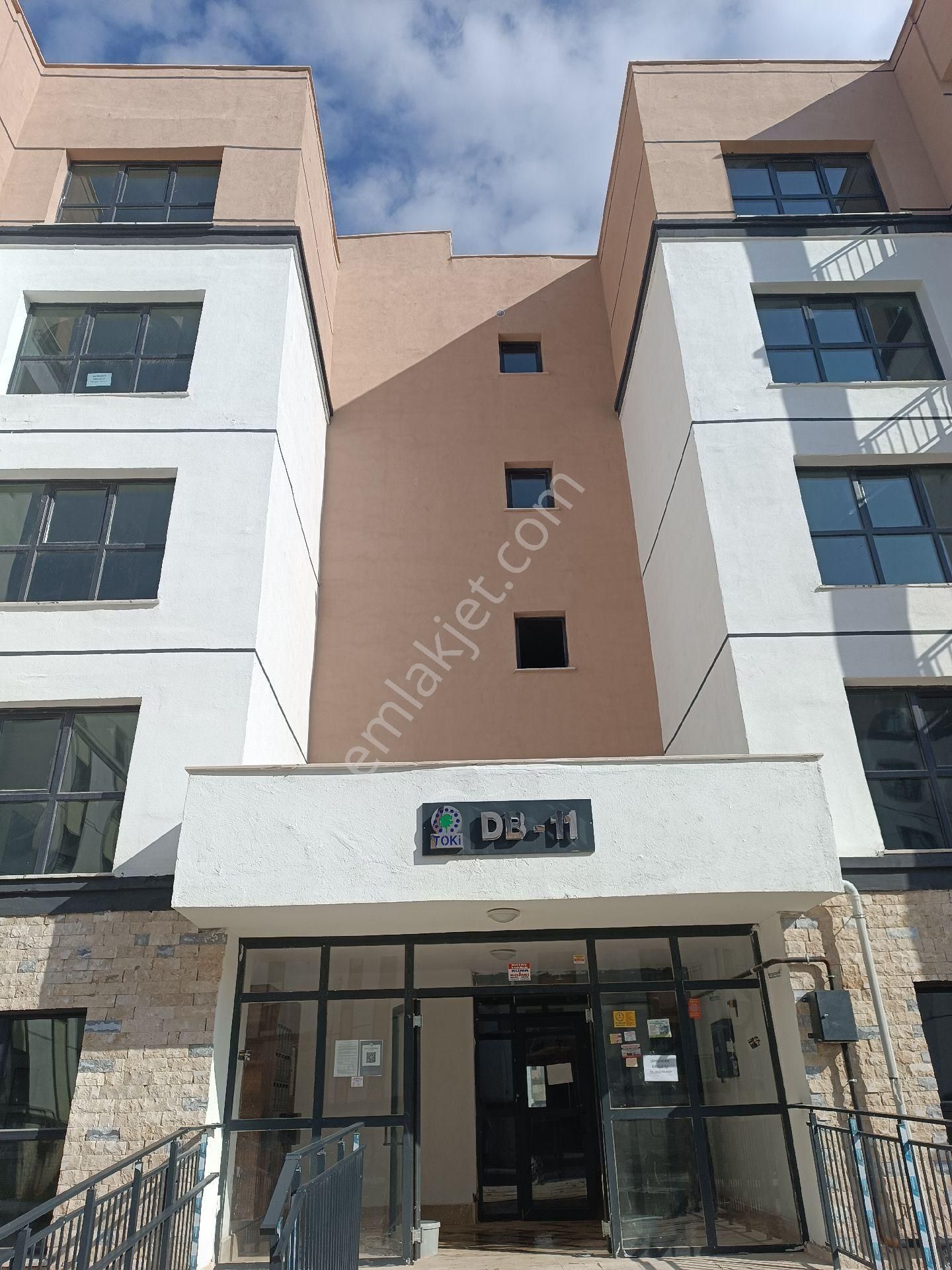 Dikmece Tokilerinde 1 Etapta Kiralık Daire