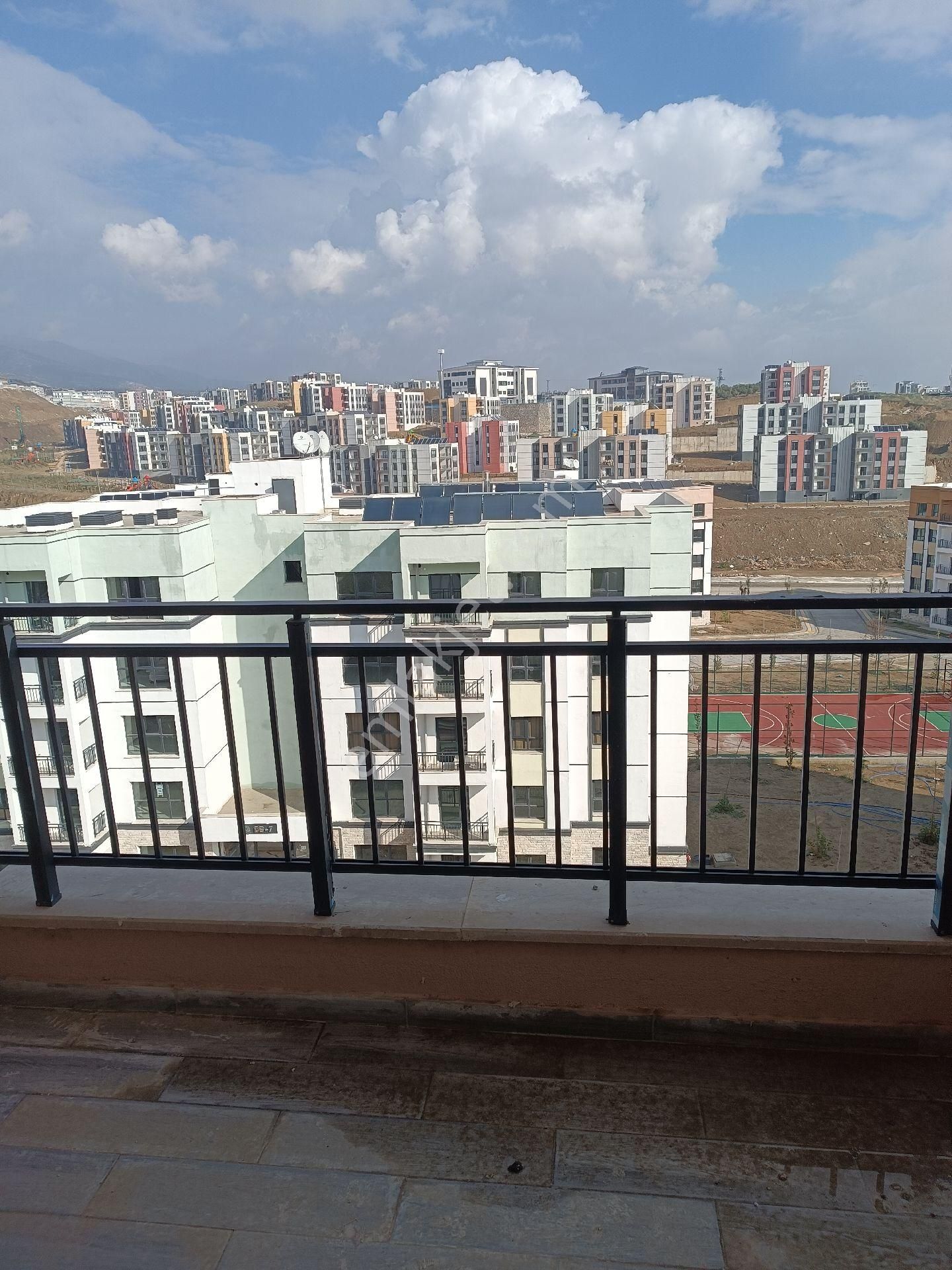 Dikmece Tokilerinde 1 Etapta Kiralık Daire - Görsel 11