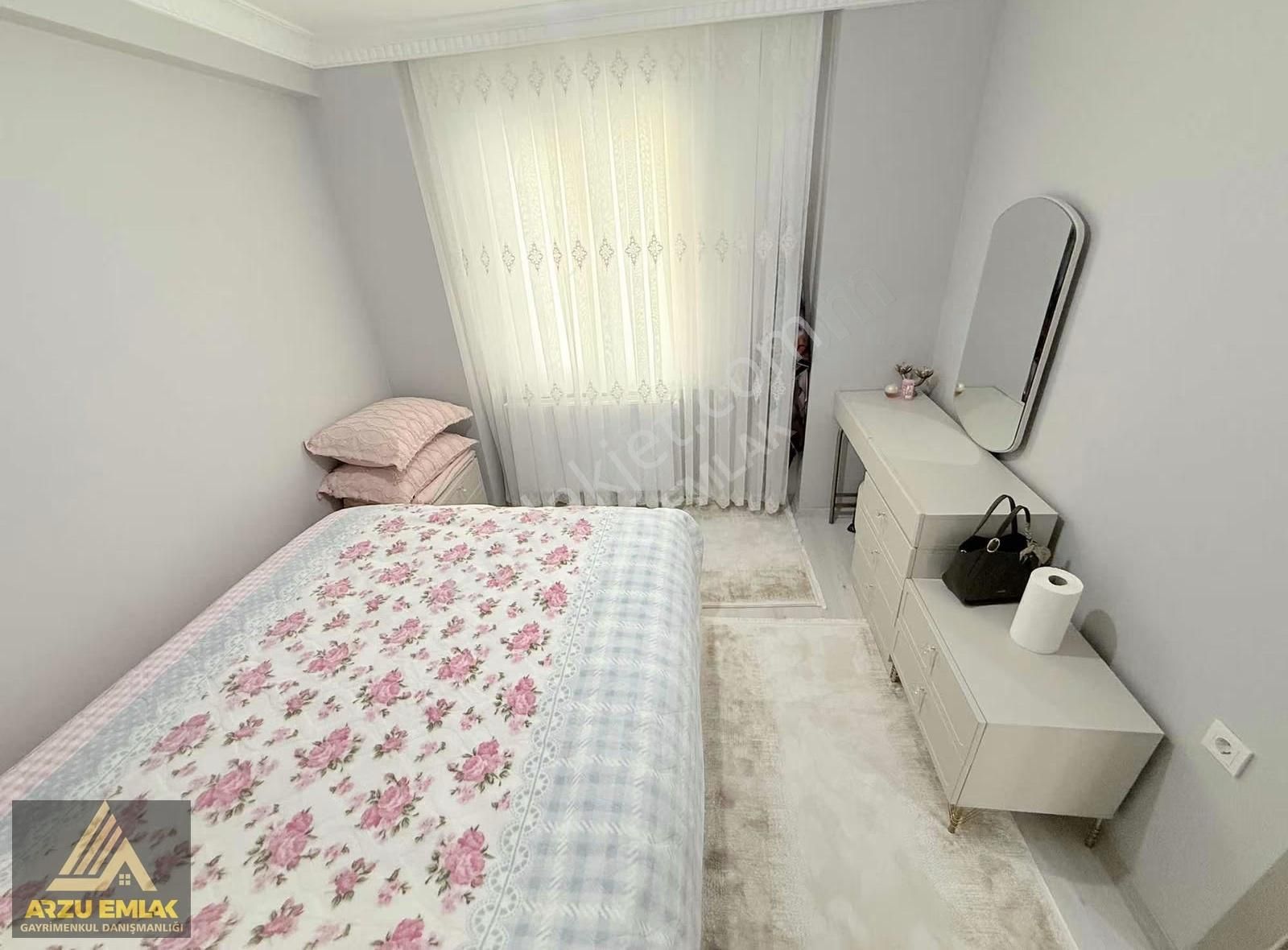 Arzu Emlaktan Esentepe Mah Satılık 2+1 Sıfır Asansörlü 90m2daire - Görsel 13