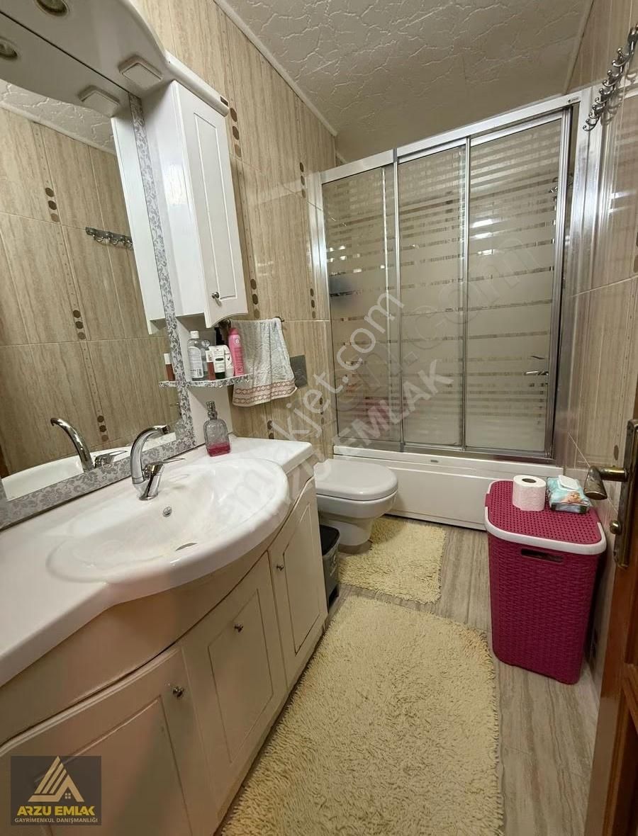 Arzu Emlak'tan Yunusemre Mah Satılık 3+1 130 M2 Satılık Daire - Görsel 9