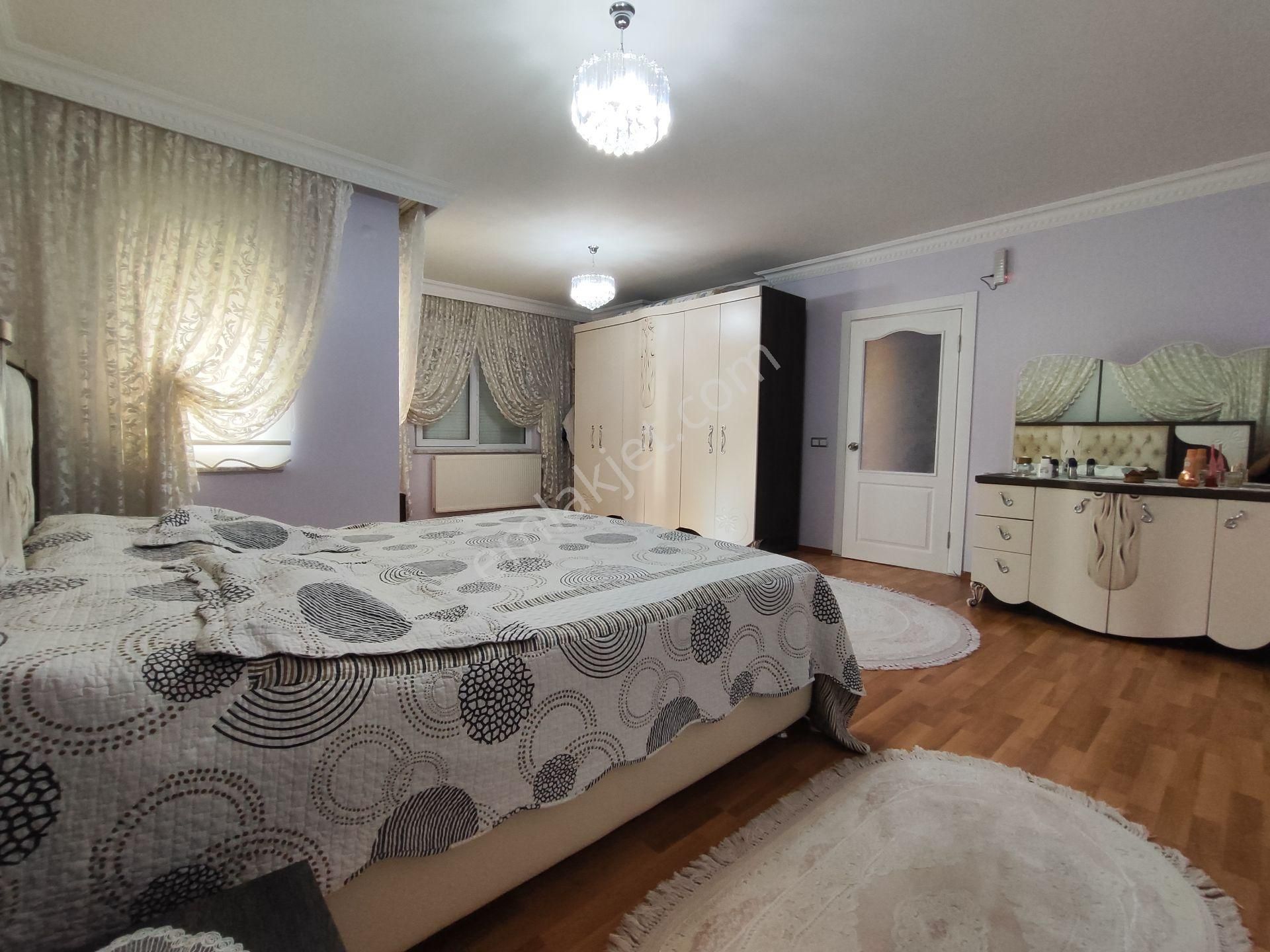 Avm Kültür Merkezi Üniversite Ve Ulaşım Yakını 6+2 Dubleks Daire - Görsel 14