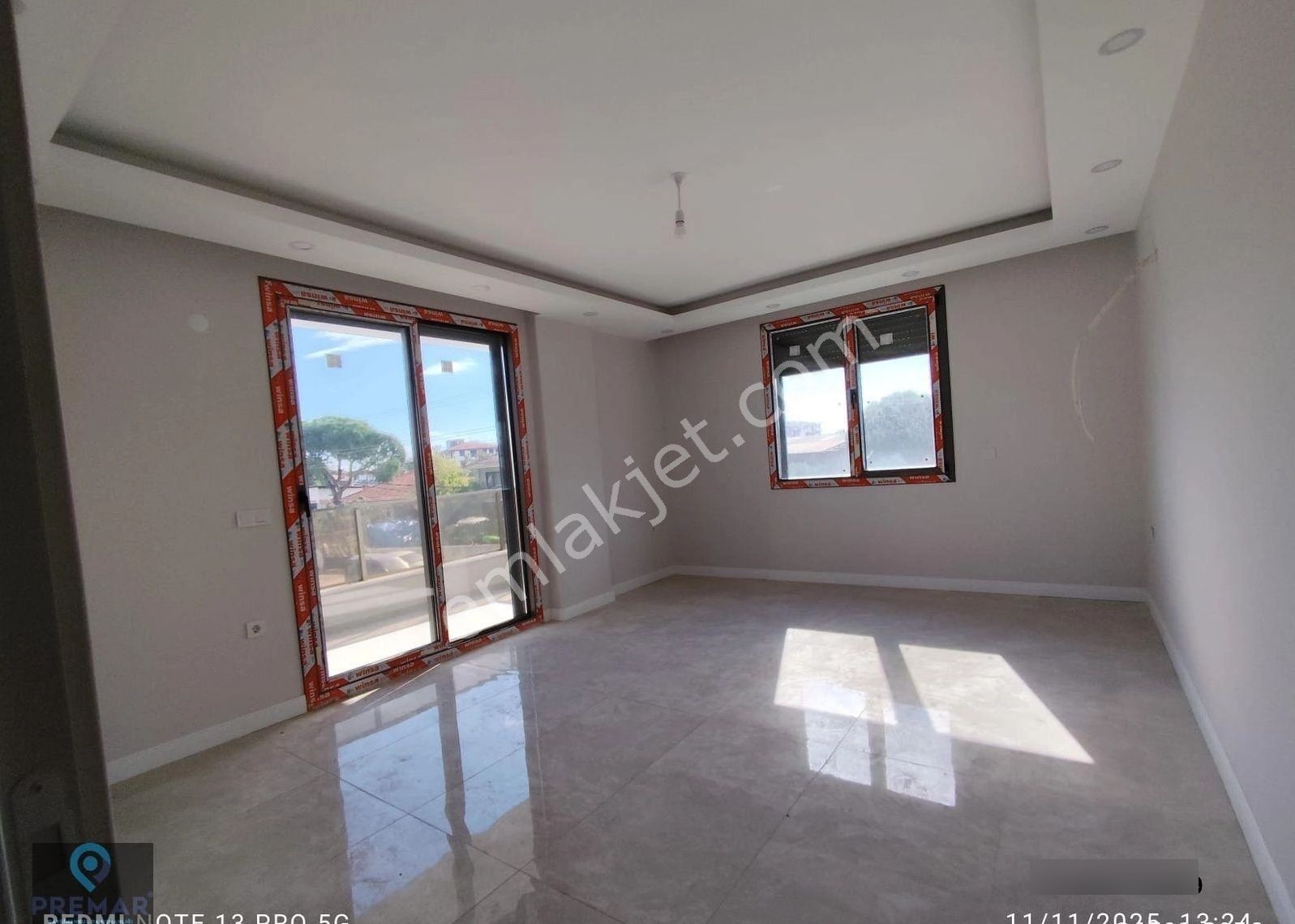 Ayvalık Altınovada 3 Katlı Binanın 1.katı: 2+1 Sıfır Lüks Daire - Görsel 24