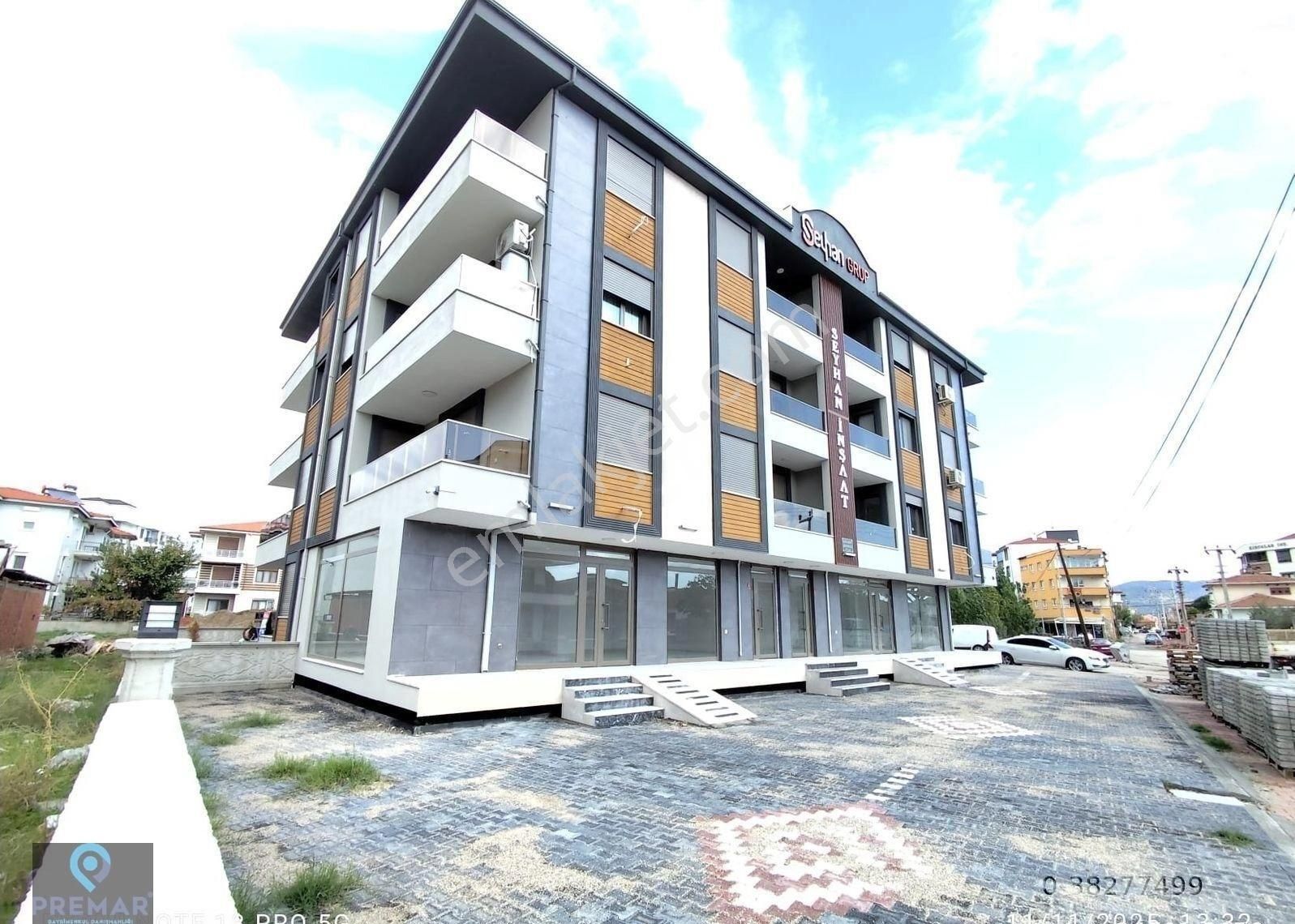 Ayvalık Altınovada 3 Katlı Binanın 1.katı: 2+1 Sıfır Lüks Daire
