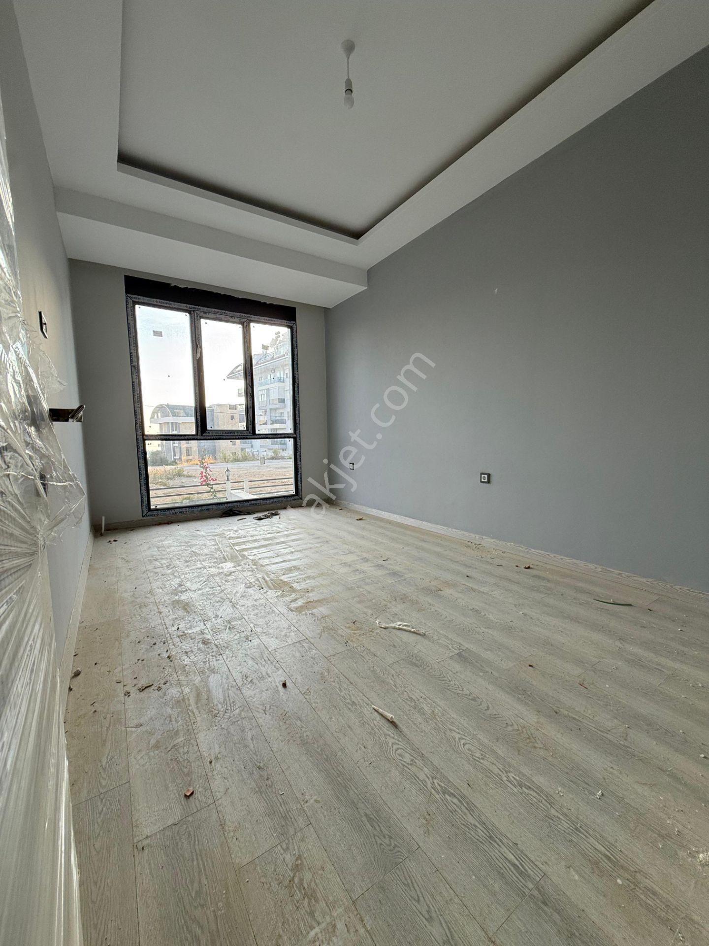 Payallarda Satılık 1+1 50 M2 Daire