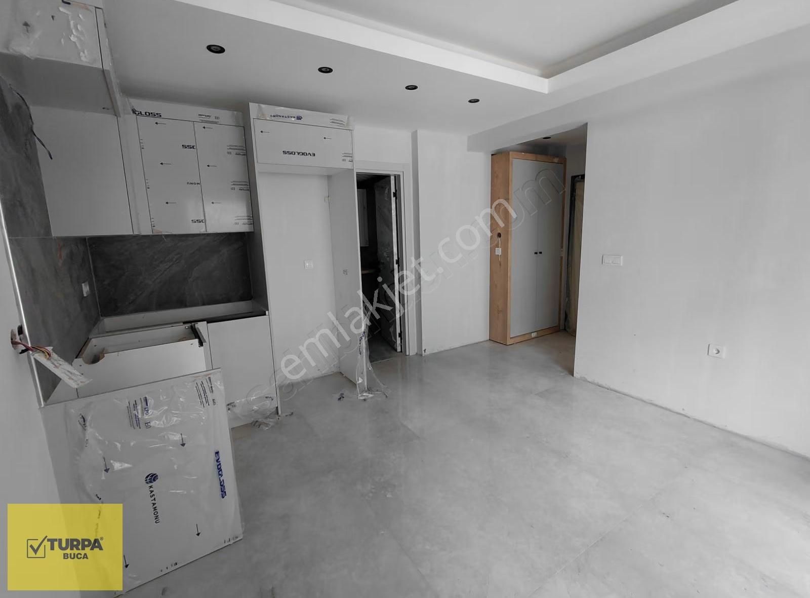 Turpa Buca'dan Satılık 1+1 Yerden Isıtmalı Sıfır Daire Efeler Mh - Görsel 6