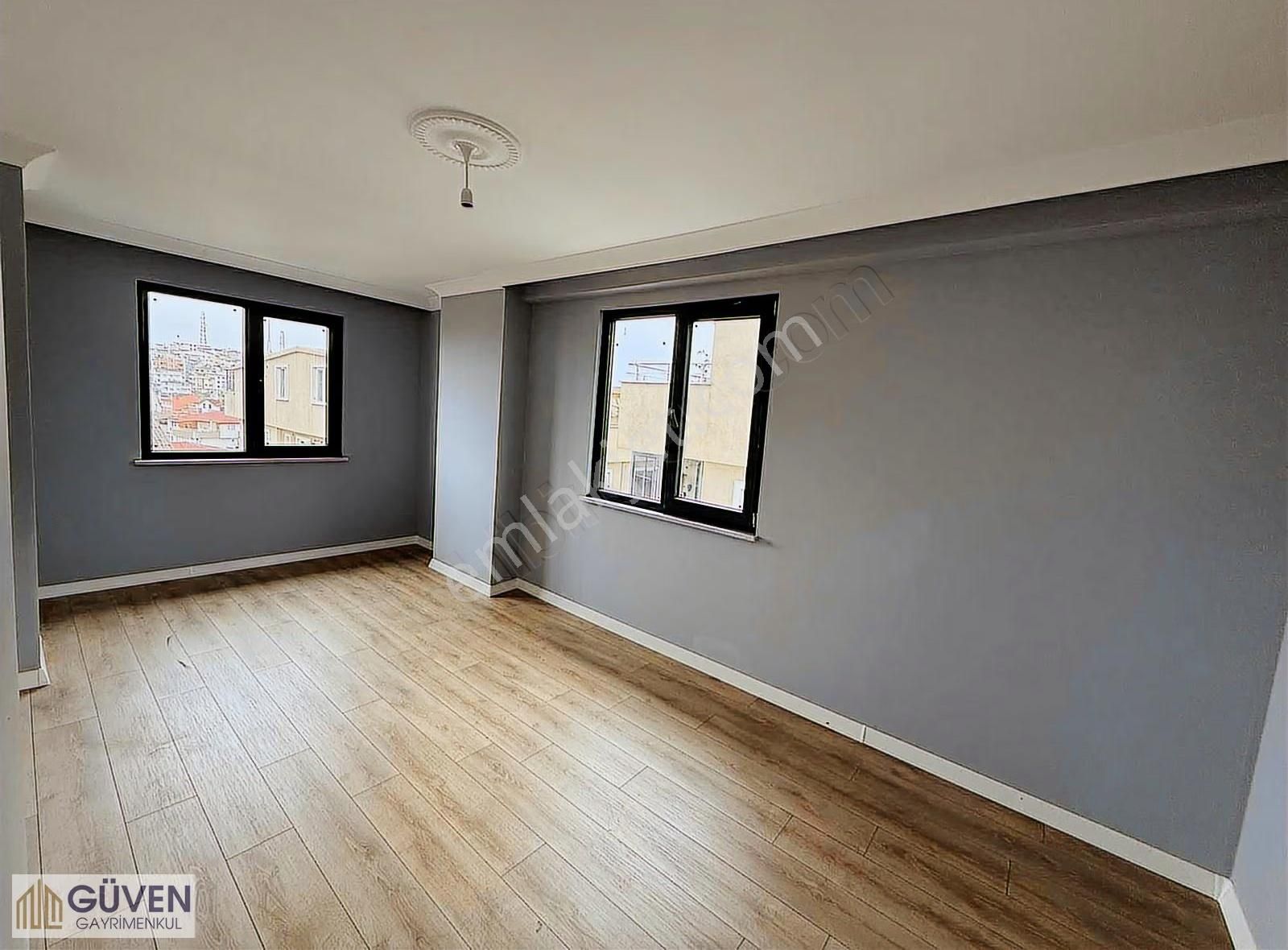 Bağlarbaşı Mah. Tuzla Caddesi Üzeri 2+1 95m2 Lüks Daire - Görsel 3