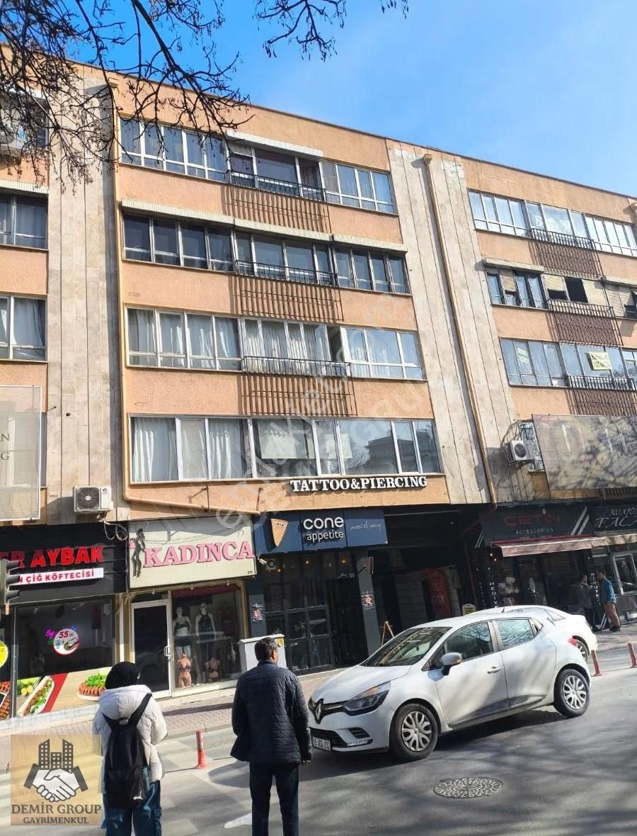 Demir Grup'tan Şatoform Sitesinde 4+1 Arakat Ofise Uygun Daire