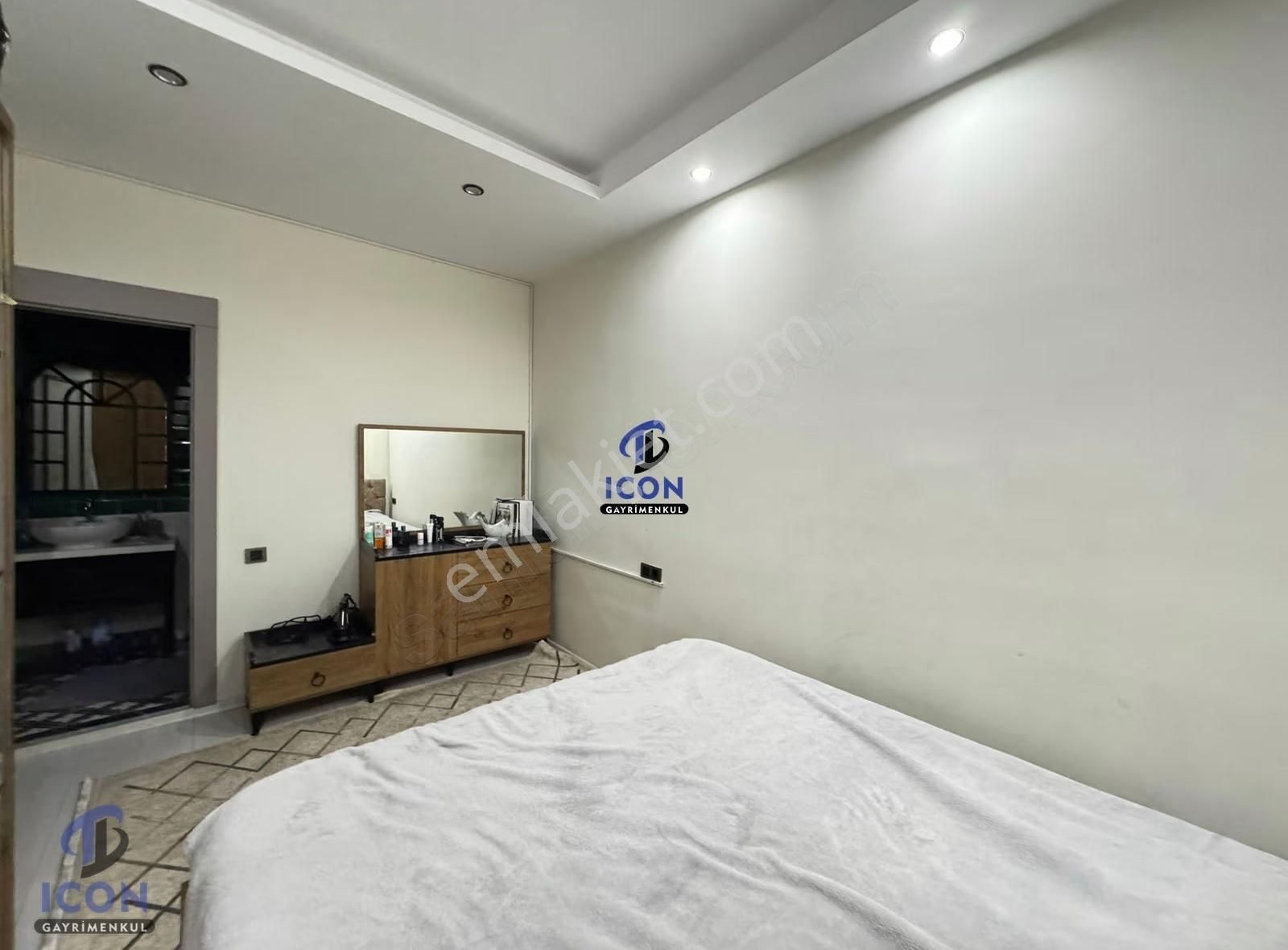 Icon'dan Foruma İki Adım Mesafede Lux Copcept Eşyalı Şık 2+1 - Görsel 19