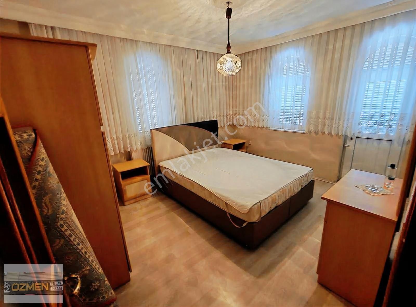 6+1 Tripleks Villa 277 M2 Arsa Üstünde Denize 60 Metre Fırsat - Görsel 12