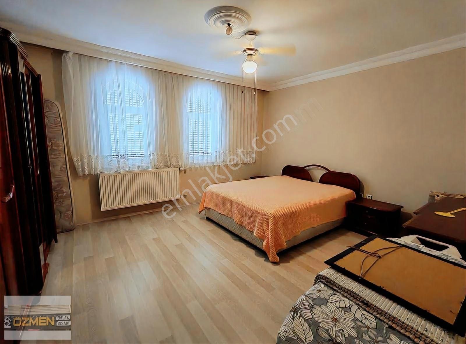 6+1 Tripleks Villa 277 M2 Arsa Üstünde Denize 60 Metre Fırsat - Görsel 24