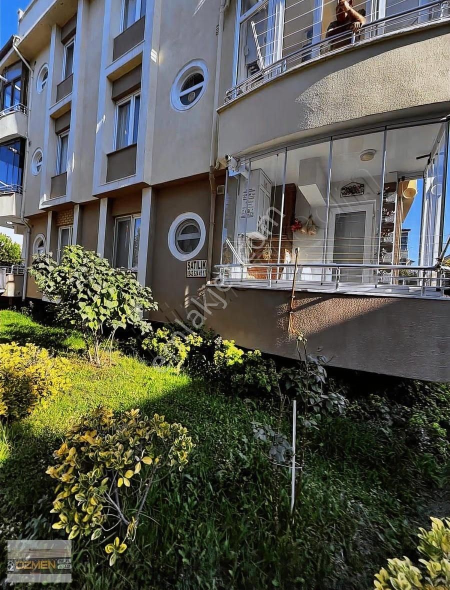 Özmen Emlaktan Havuzlu Sitede Satılık 1+1 Kelepir