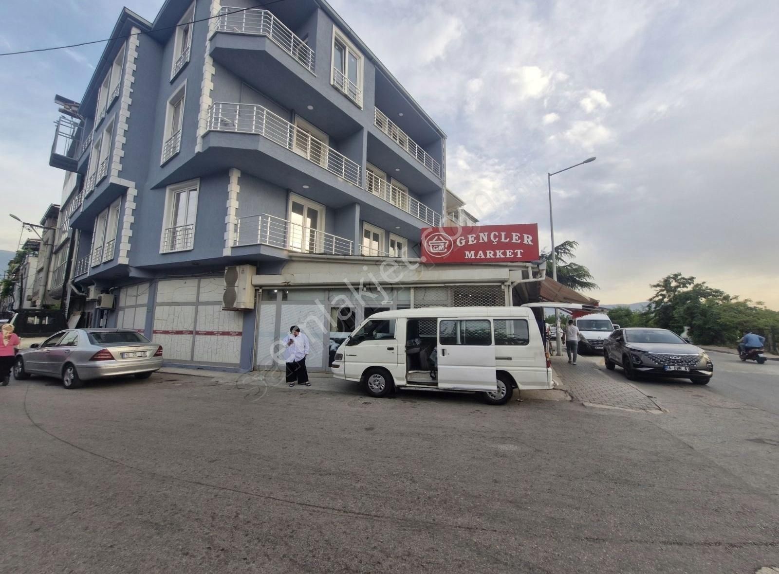 Yıldırım Samanlıda Cadde Üzeri Kiralık 1+1 Daire