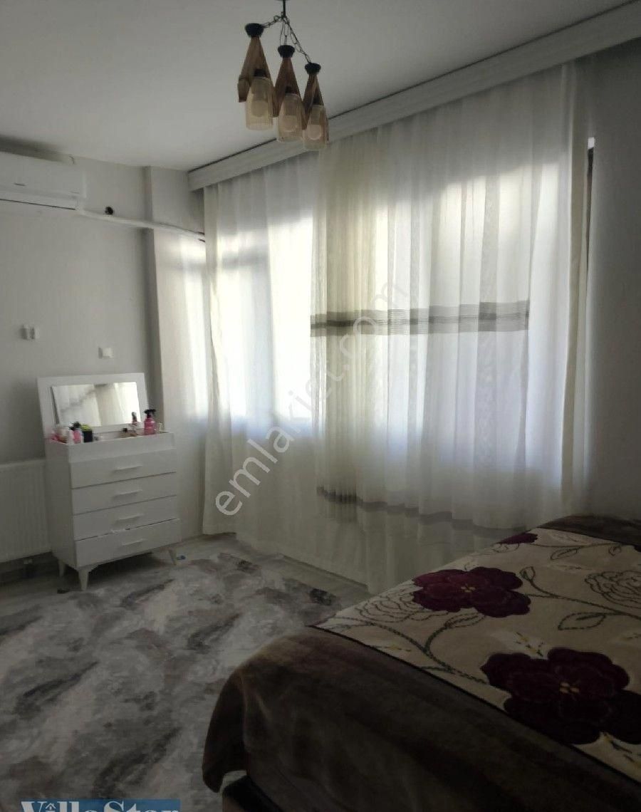Ege Mahallesinde, Doğalgaz Kombili, 140 M2 3+1 Firsat Daire.. - Görsel 8