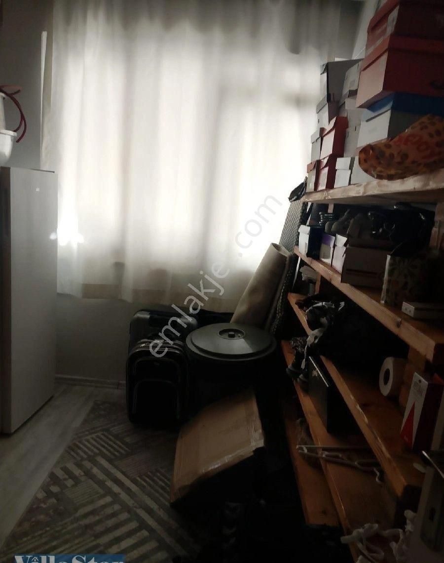 Ege Mahallesinde, Doğalgaz Kombili, 140 M2 3+1 Firsat Daire.. - Görsel 19