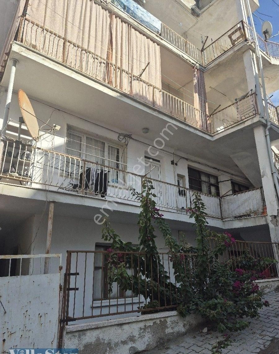 Ege Mahallesinde, Doğalgaz Kombili, 140 M2 3+1 Firsat Daire.. - Görsel 20