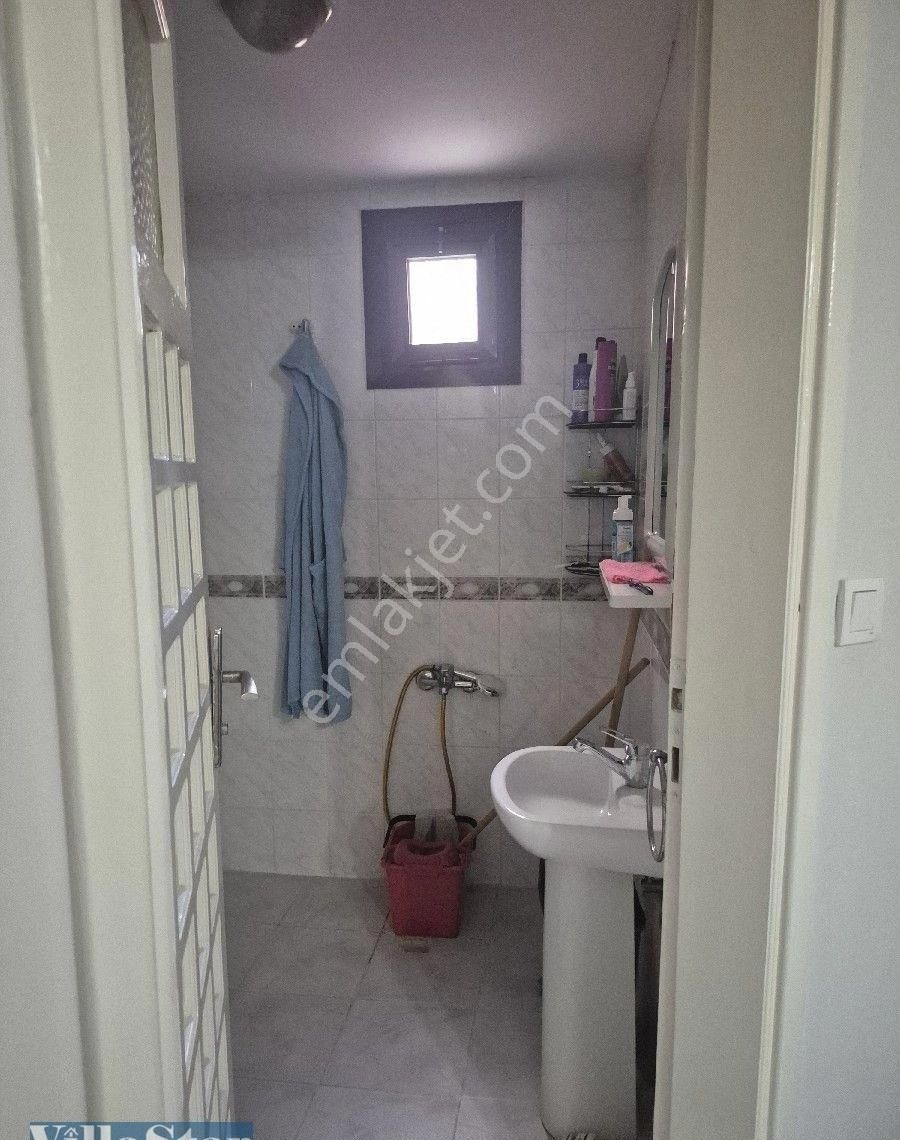 Ege Mahallesinde, Doğalgaz Kombili, 140 M2 3+1 Firsat Daire.. - Görsel 25