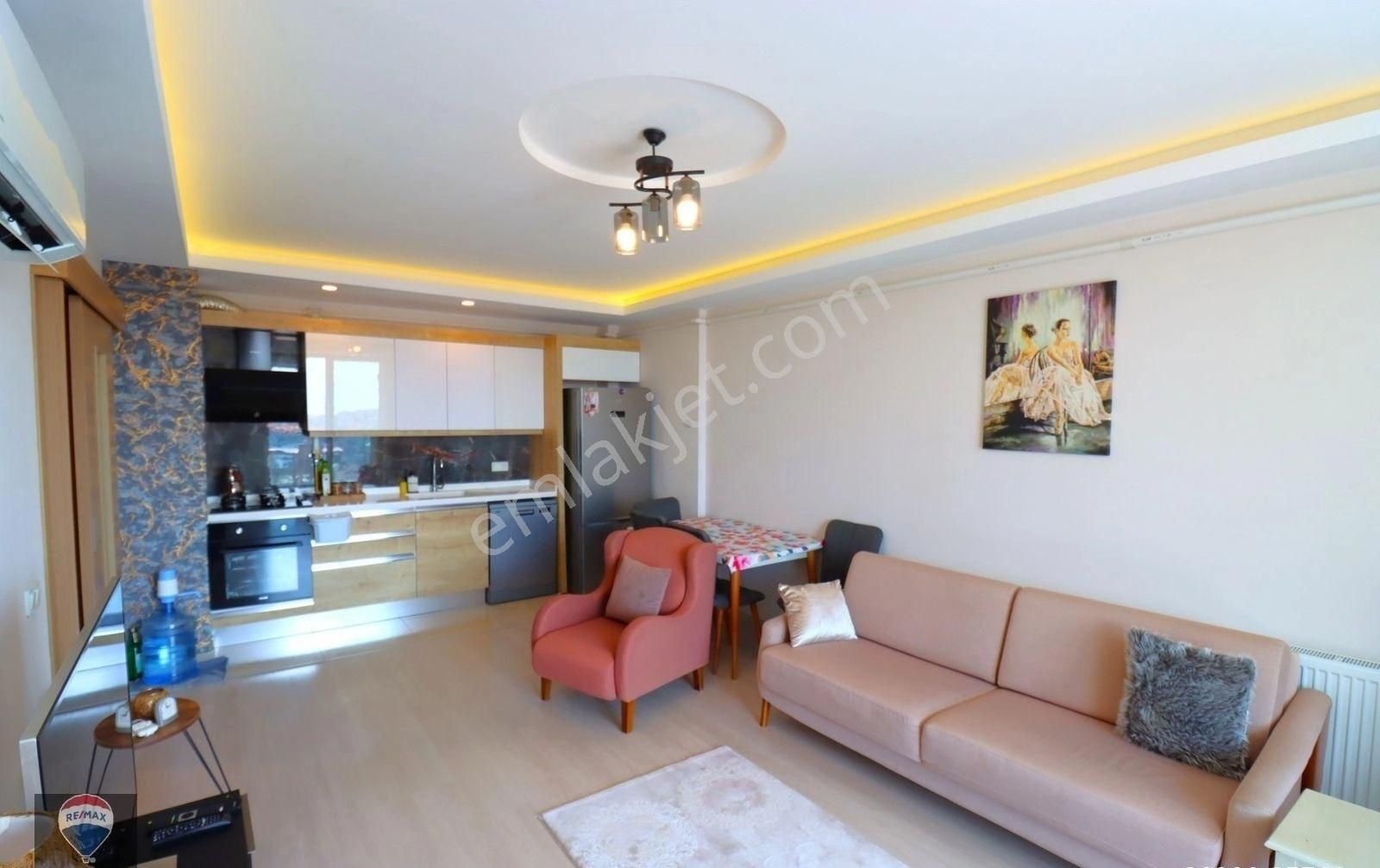 Kuşadası Havuzlu Yeni Siteiçinde Deniz Manzaralı Kaloriferli - Görsel 8