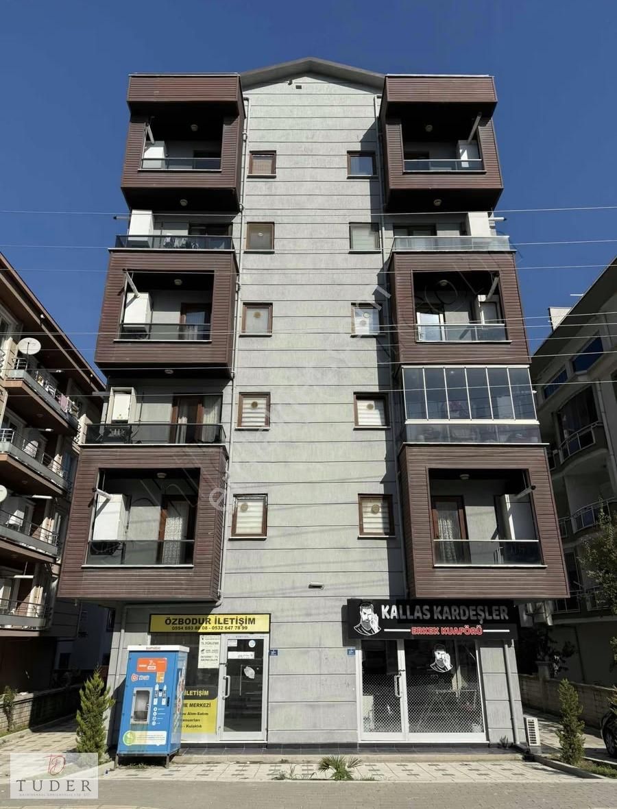 Tuderden 2+1 Özel Tasarım Geniş Ferah Daire