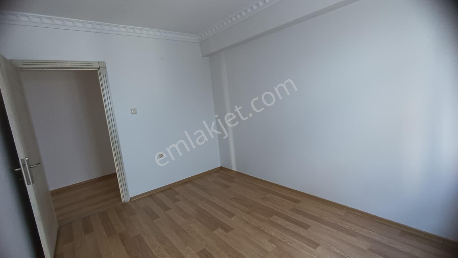 Yayla Sağlık Ocağı Yakını Asansörlü Ara Kat Kiralık 3+1 Daire - Görsel 16