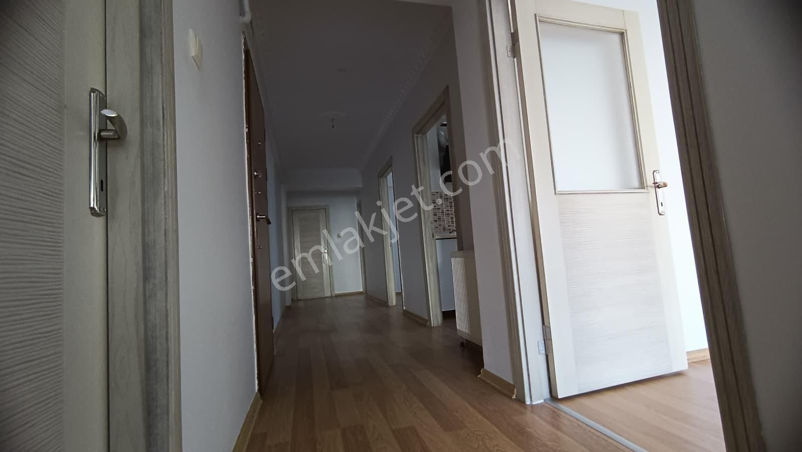 Yayla Sağlık Ocağı Yakını Asansörlü Ara Kat Kiralık 3+1 Daire - Görsel 26